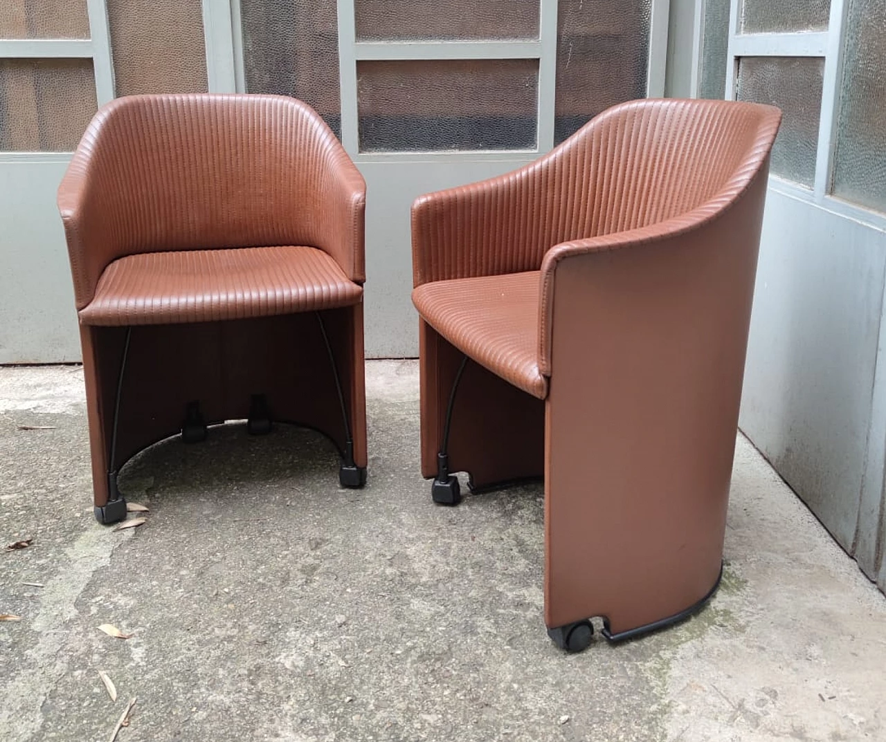 Pair of Artona 8551 armchairs by Tobia Scarpa for Maxalto, 1980s 3