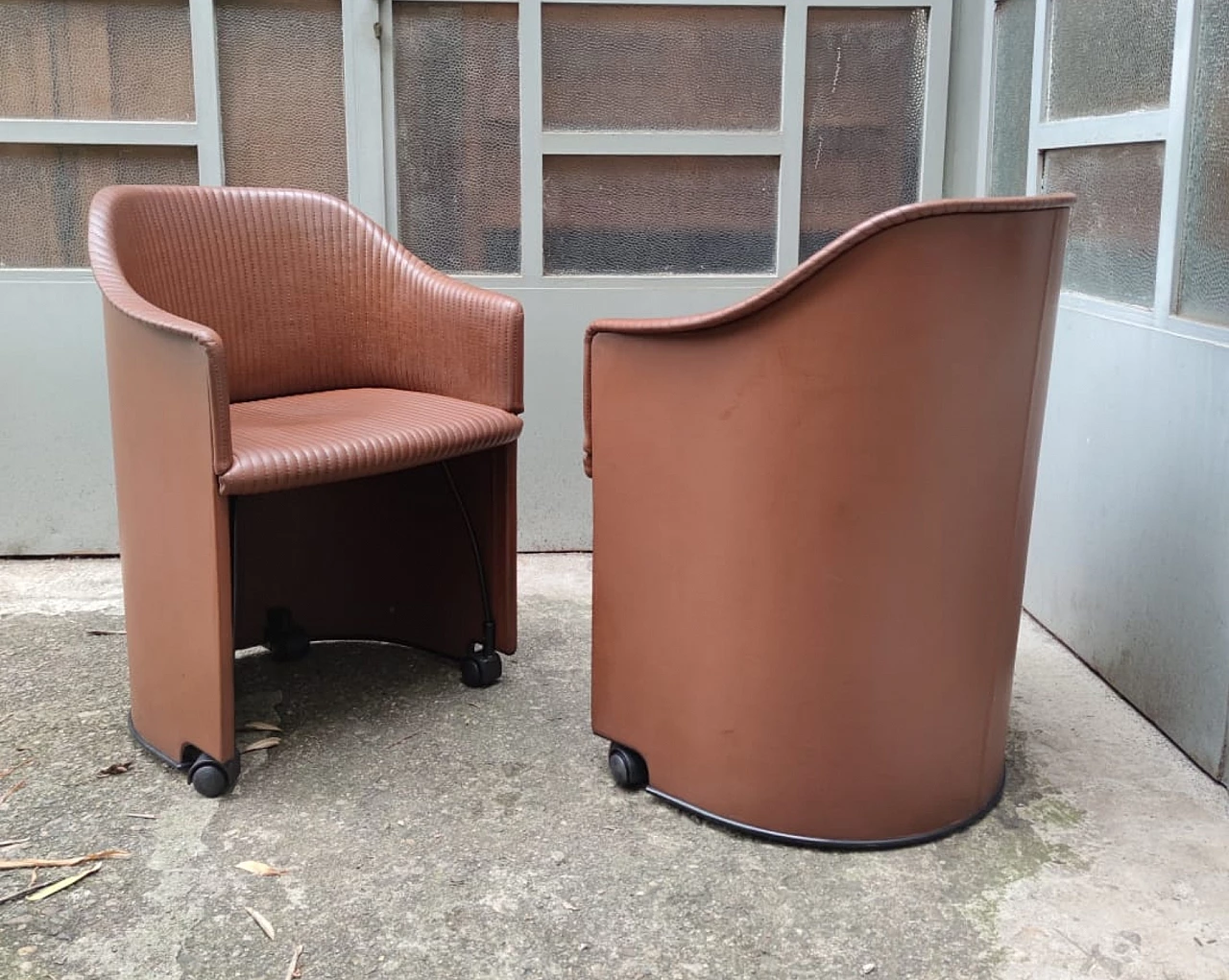 Pair of Artona 8551 armchairs by Tobia Scarpa for Maxalto, 1980s 4
