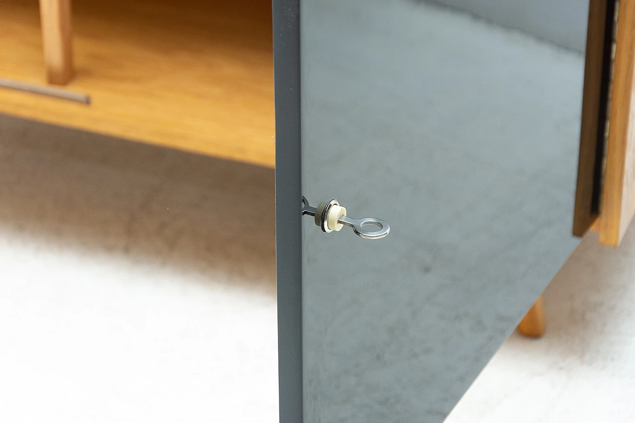 U-450 sideboard by Jiri Jiroutek for Interier Praha, 1960s 9