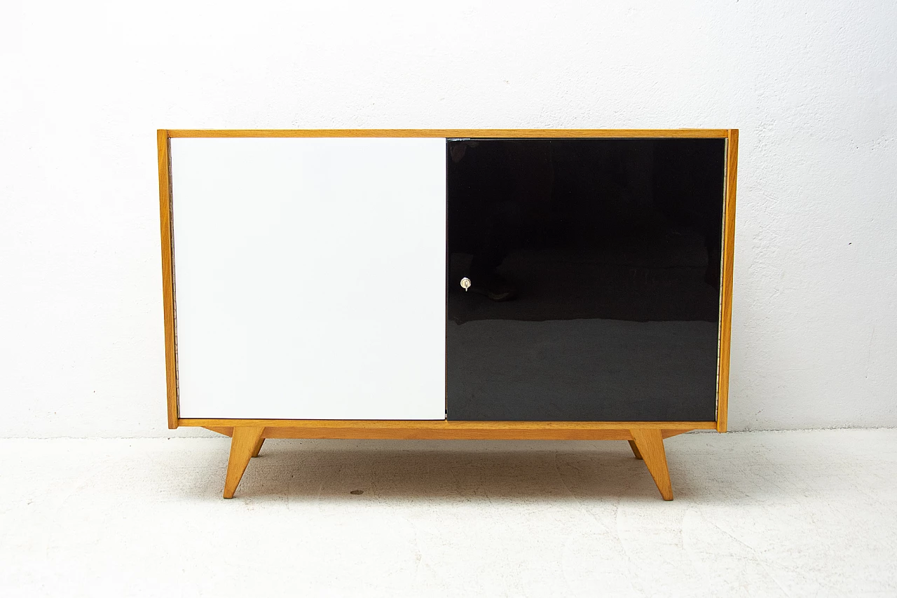U-450 sideboard by Jiri Jiroutek for Interier Praha, 1960s 13