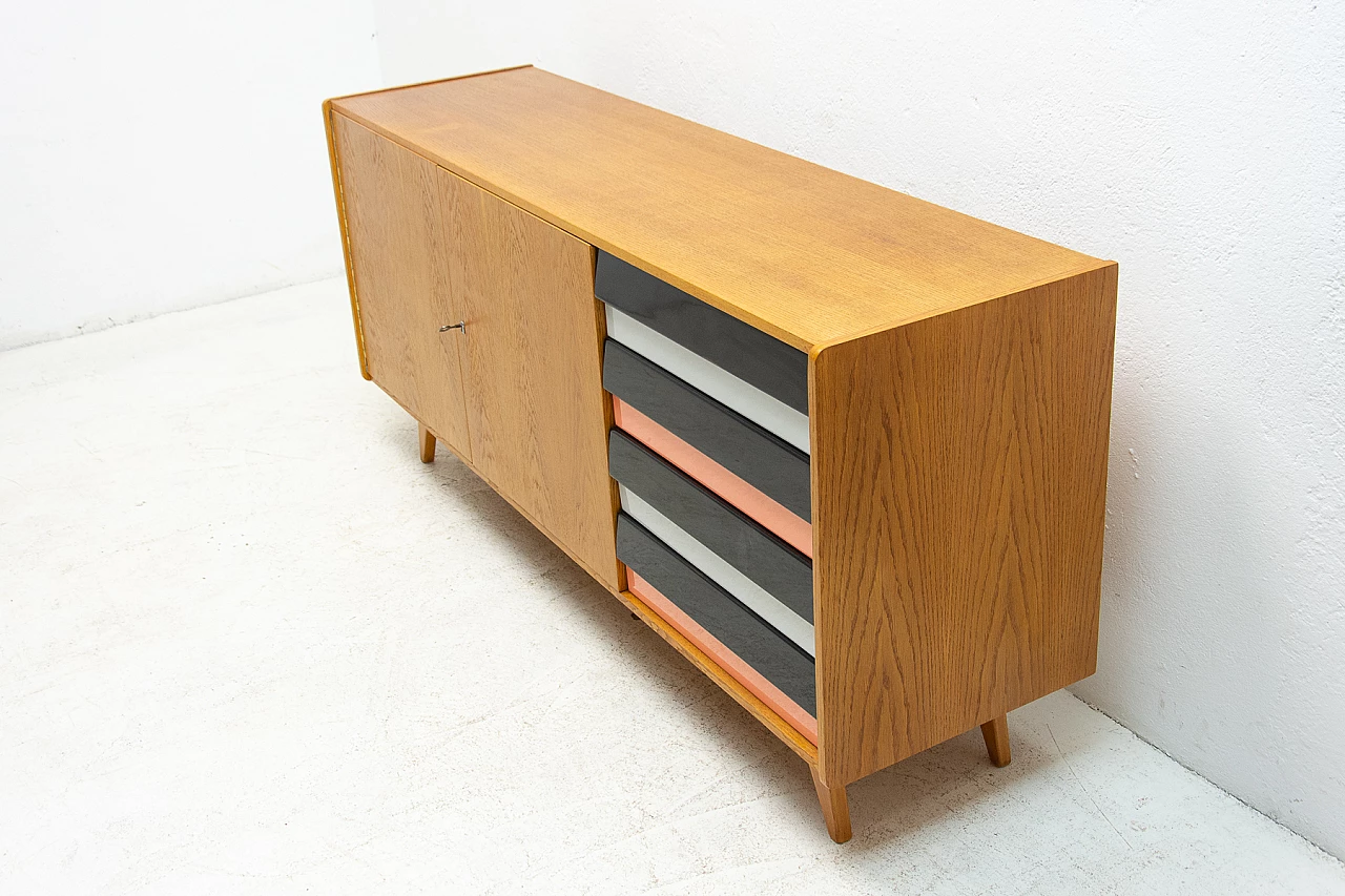 Mid Century U-460 sideboard by Jiří Jiroutek for Interiér Praha, 1960s 3