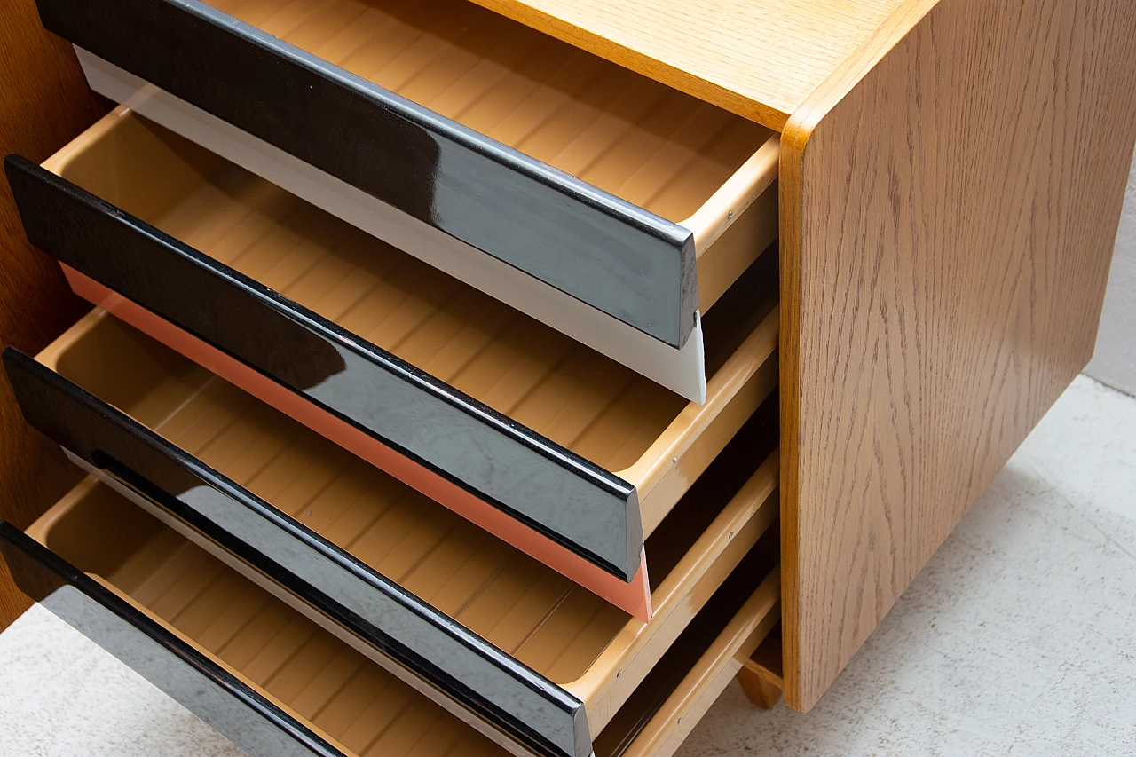 Mid Century U-460 sideboard by Jiří Jiroutek for Interiér Praha, 1960s 10
