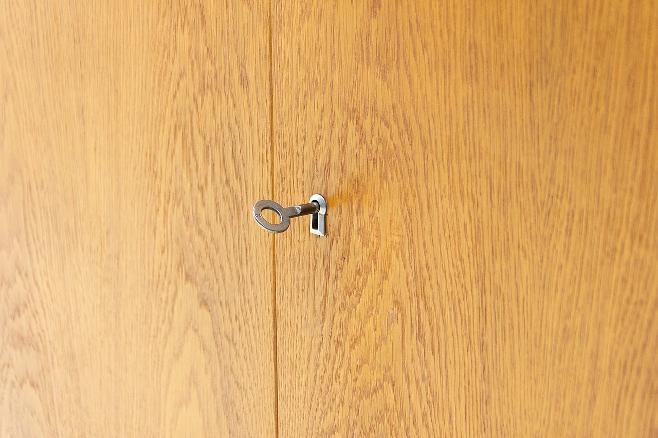 Mid Century U-460 sideboard by Jiří Jiroutek for Interiér Praha, 1960s 13