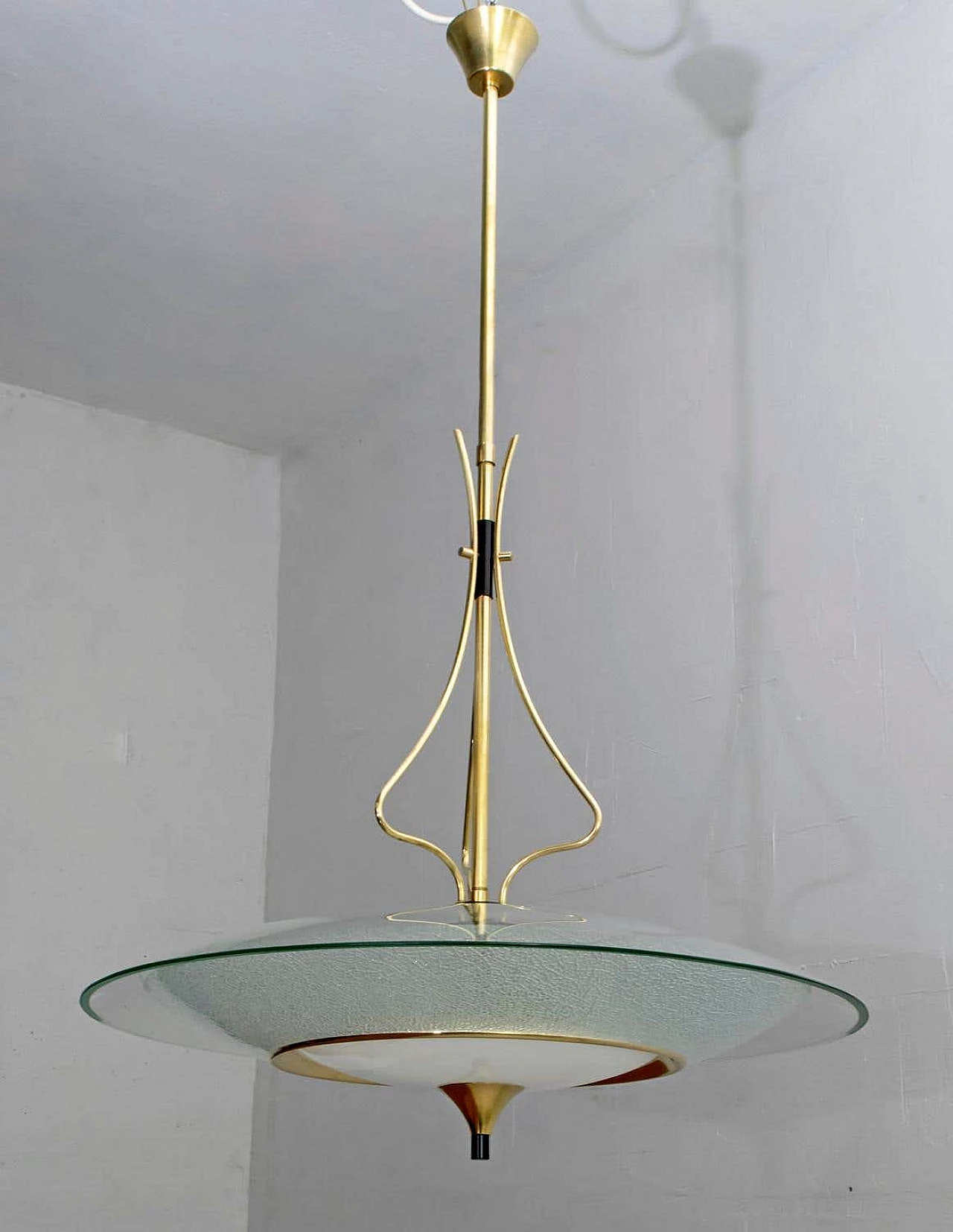Round glass and brass chandelier by Pietro Chiesa for Fontana Arte, 1940s 9