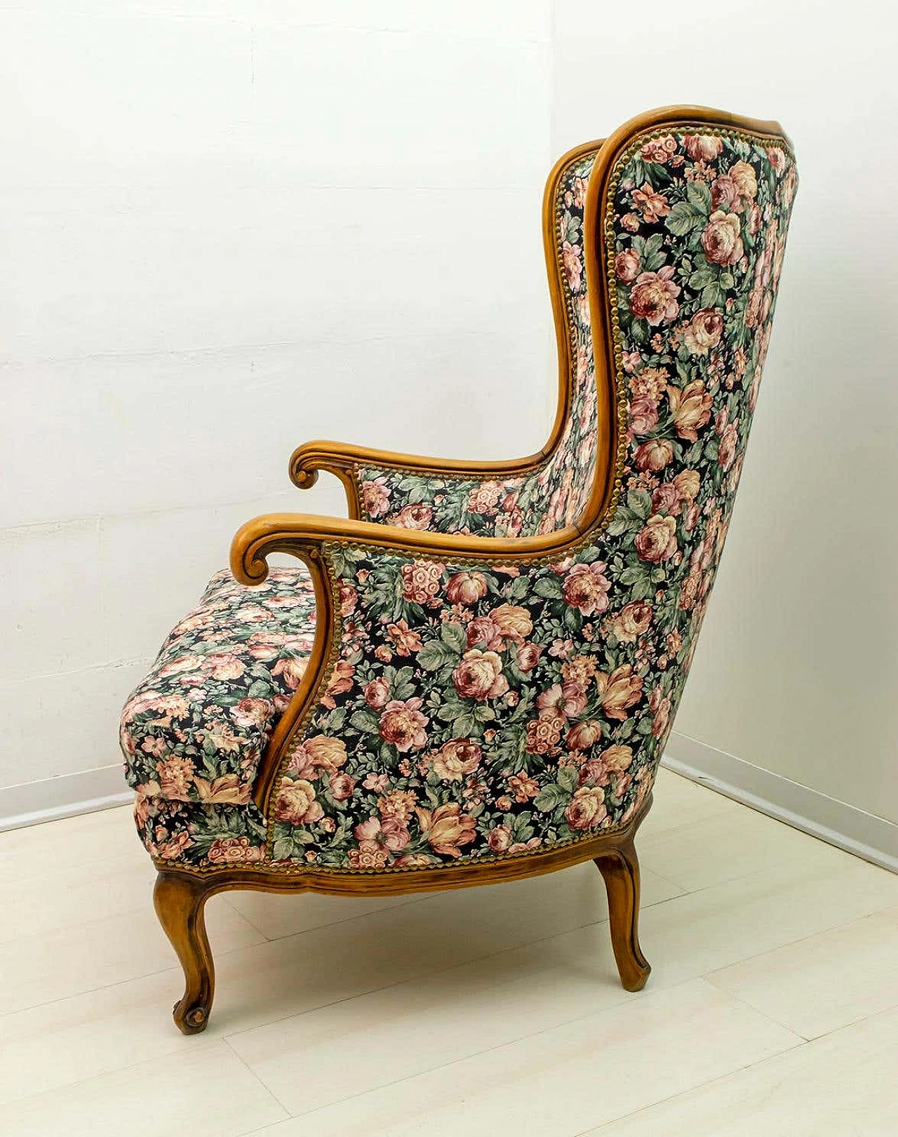 Chippendale-style walnut armchair with curved back, 1960s 4