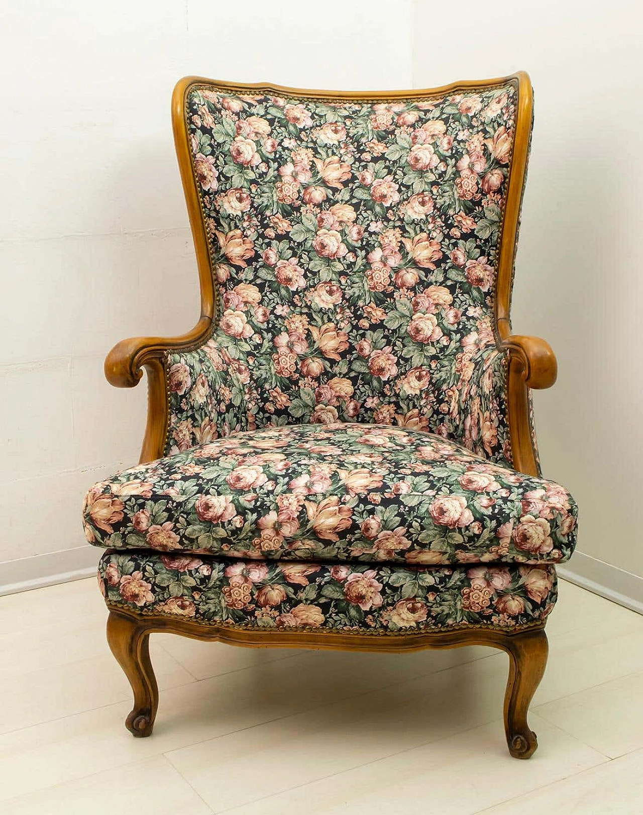 Chippendale-style walnut armchair with curved back, 1960s 8