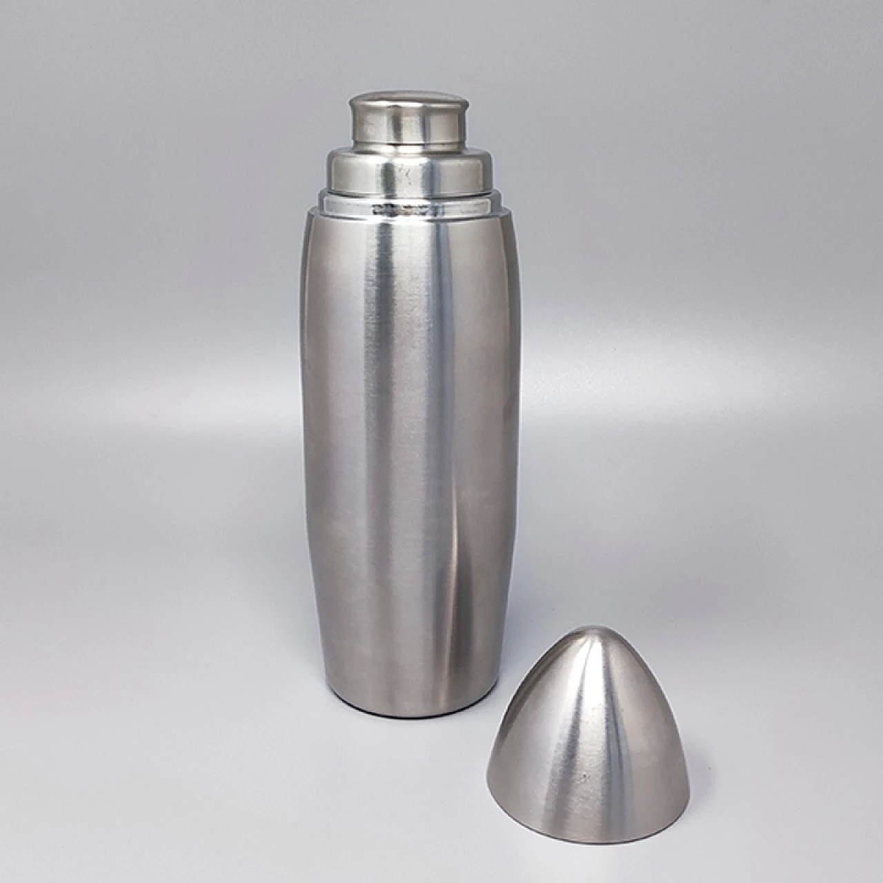 Stainless steel shaker, 1960s 3