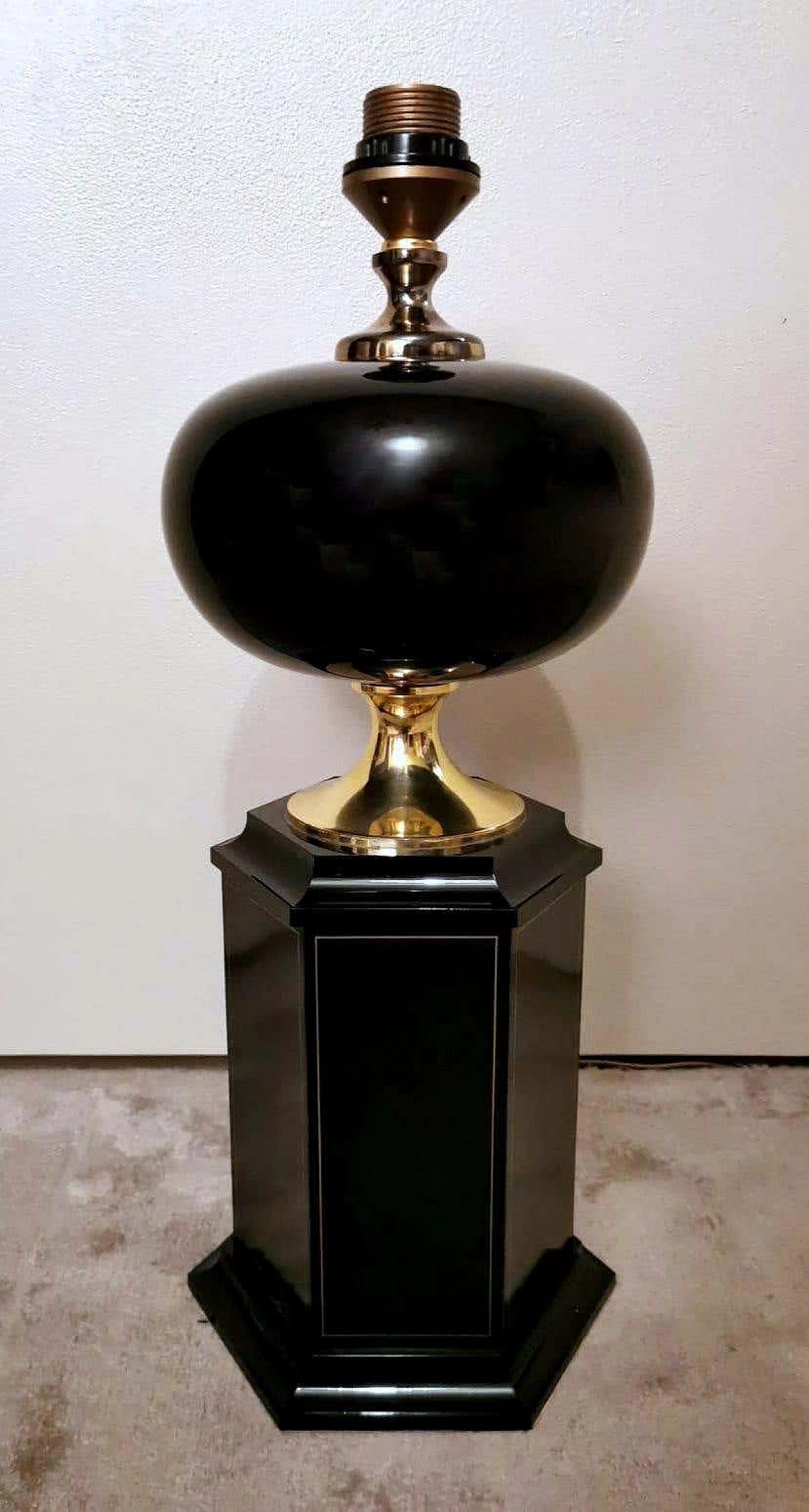 Lampada da tavolo in stile Hollywood Regency di Maison Jansen, anni '70 1