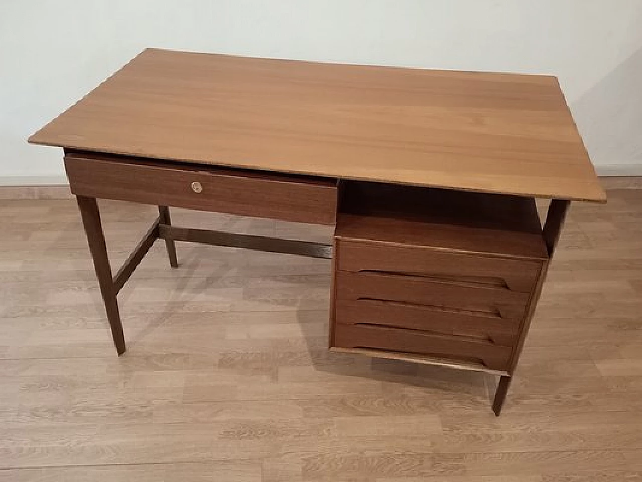 Sideboard and desk by Edmondo Palutari for Dassi, 1950s 4