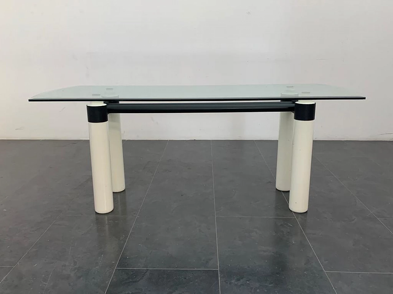Tavolo in legno, ferro e cristallo nello stile di Massimo Vignelli, anni '70 6