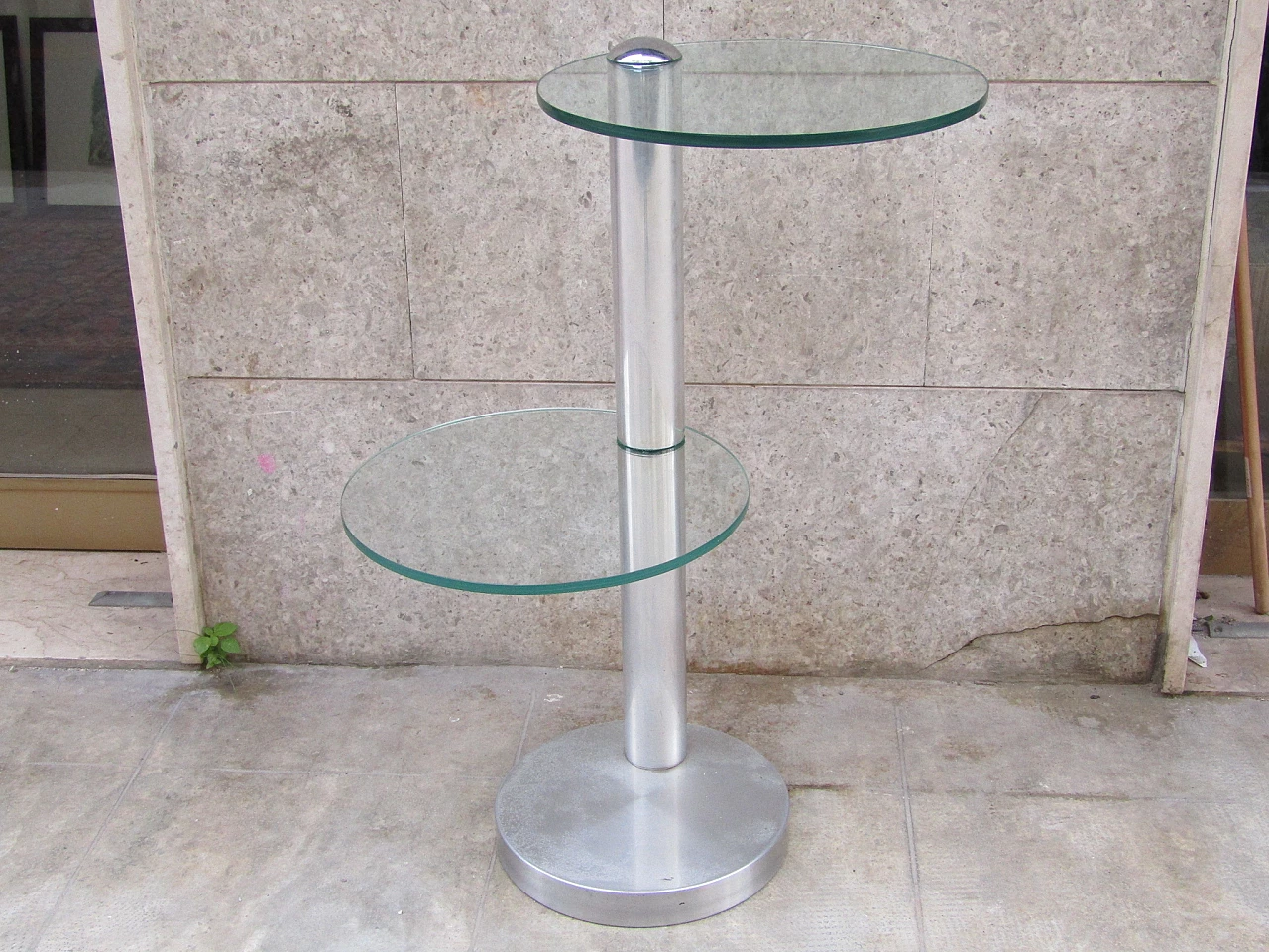 Steel coffee table with double crystal shelf, 1970s 1