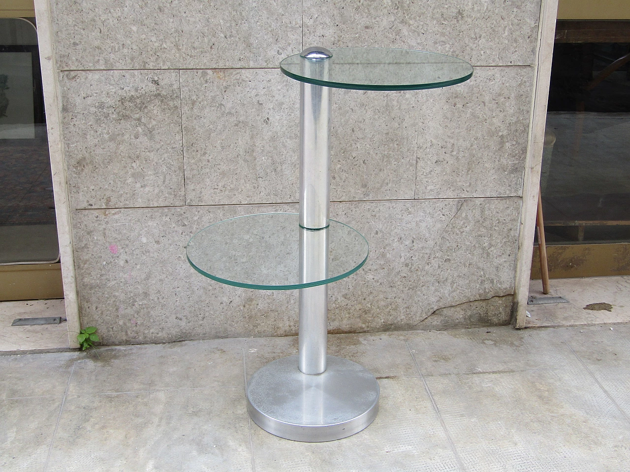 Tavolino in acciaio con doppio ripiano in cristallo, anni '70 3