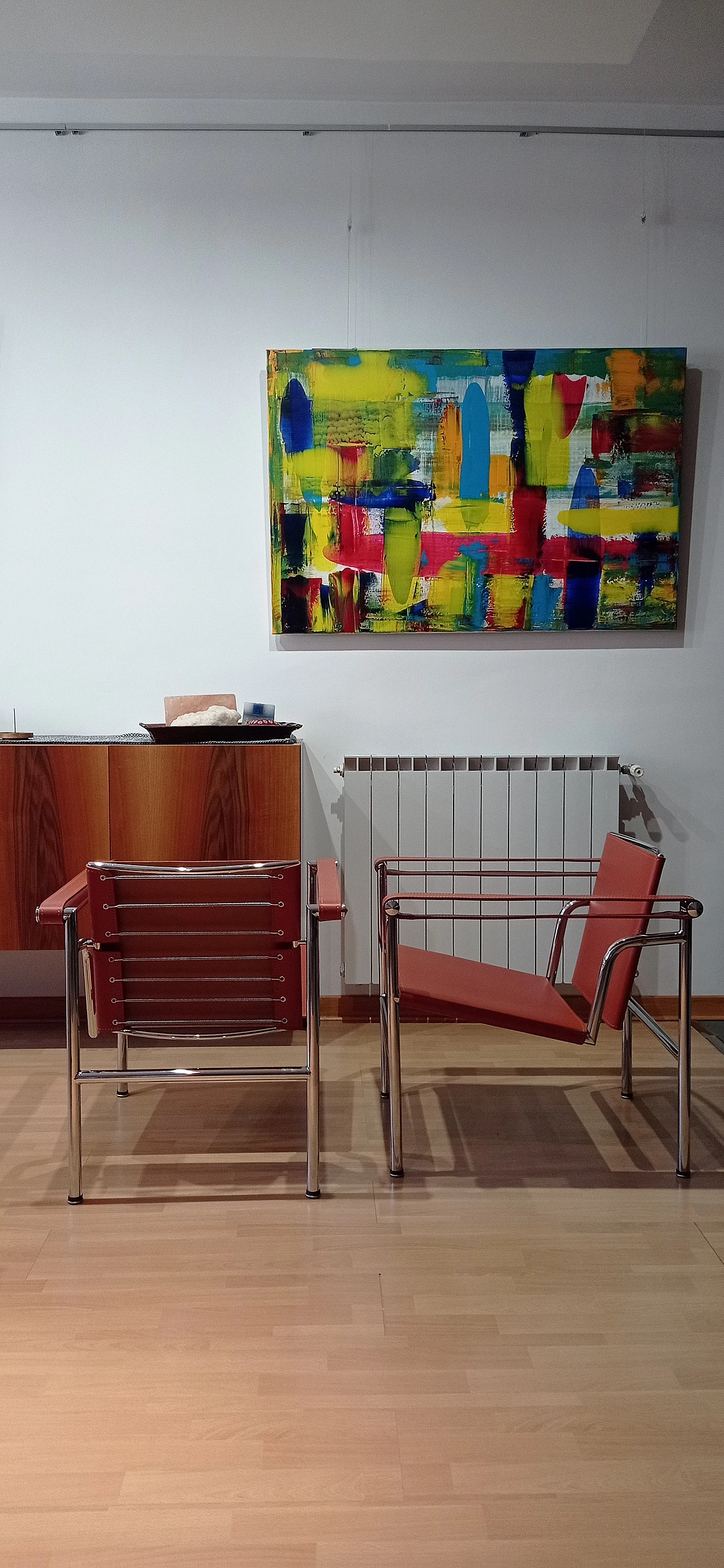 Pair of LC1 leather armchairs by Le Corbusier, P. Jeanneret and C. Perriand for Alivar, 1980s 142