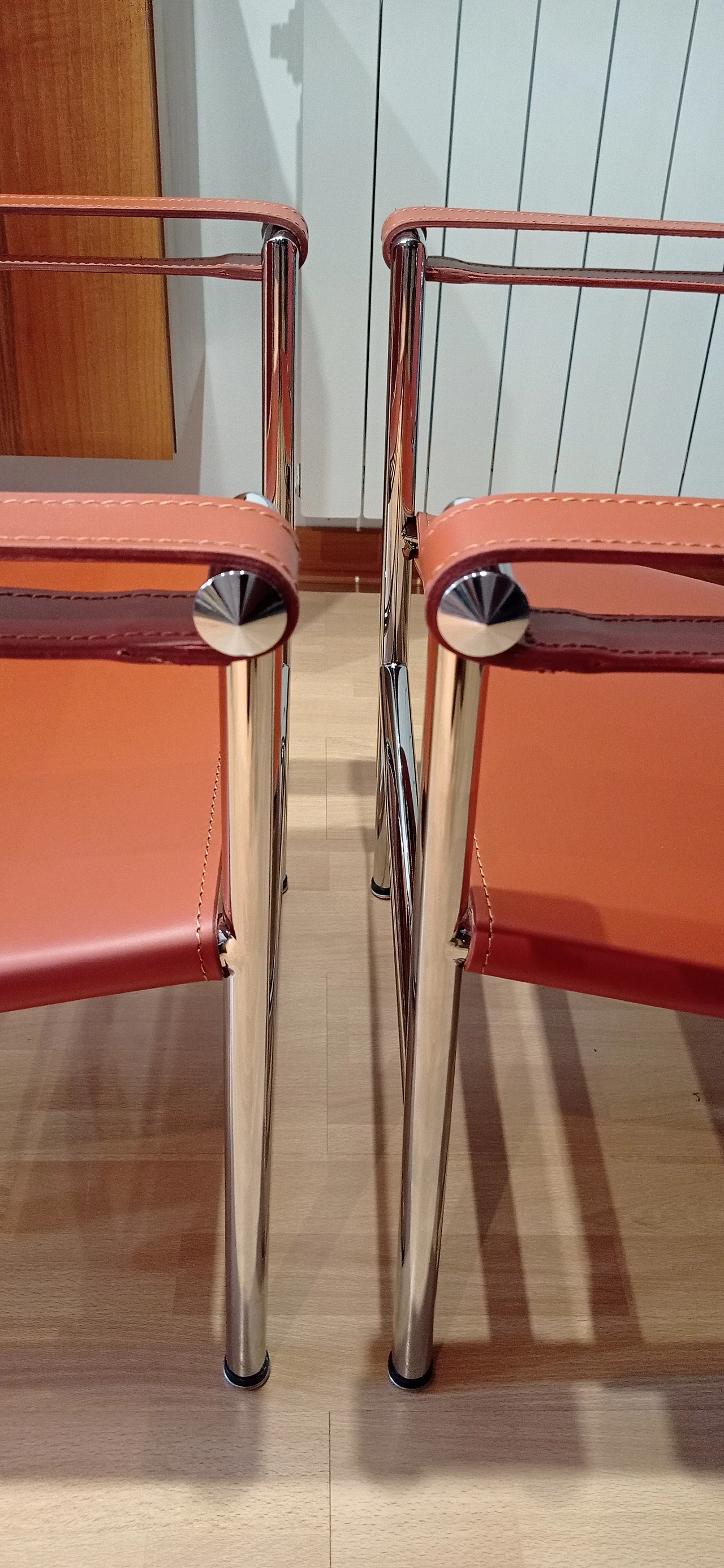 Pair of LC1 leather armchairs by Le Corbusier, P. Jeanneret and C. Perriand for Alivar, 1980s 161