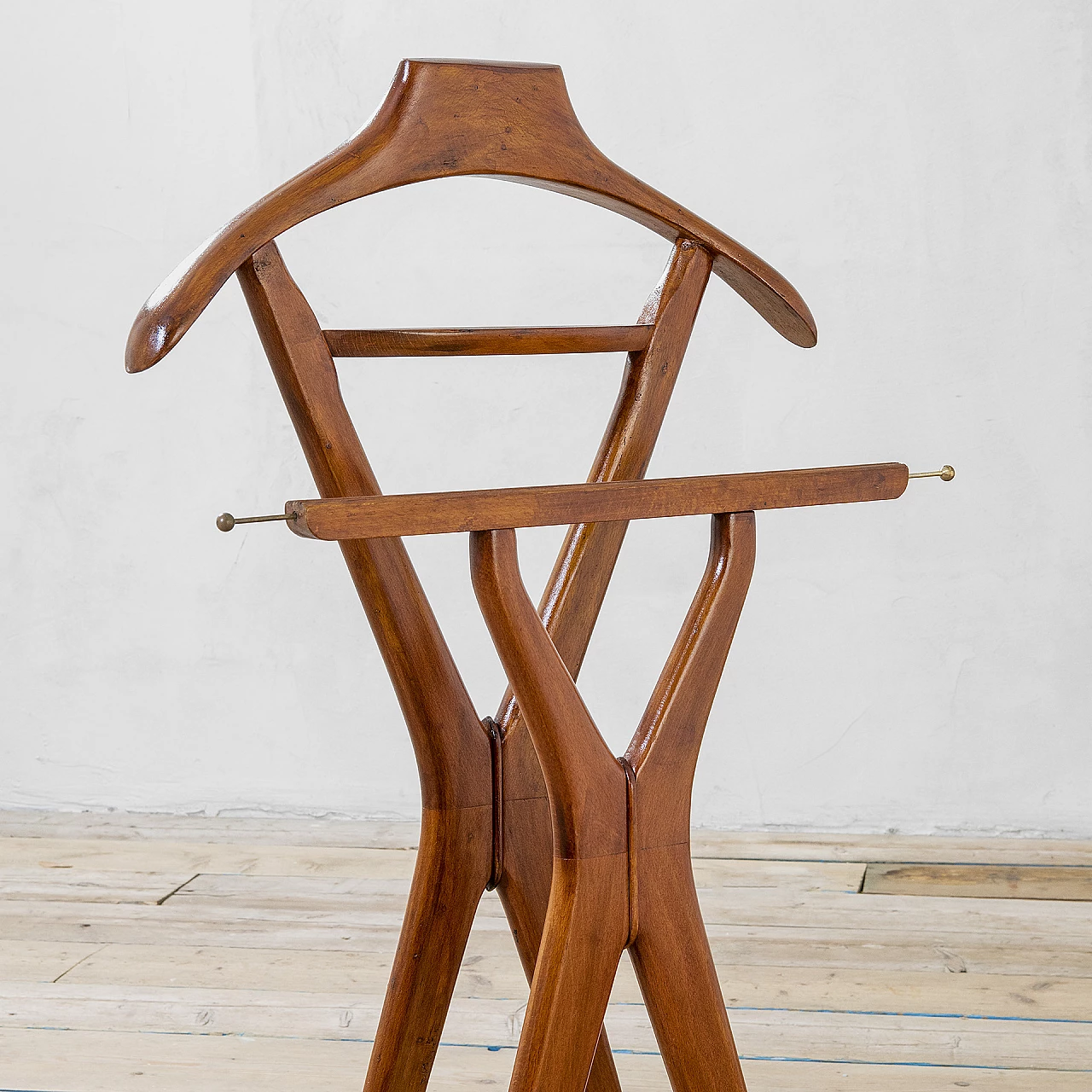 Double wooden valet stand for Fratelli Reguitti, 1950s 3