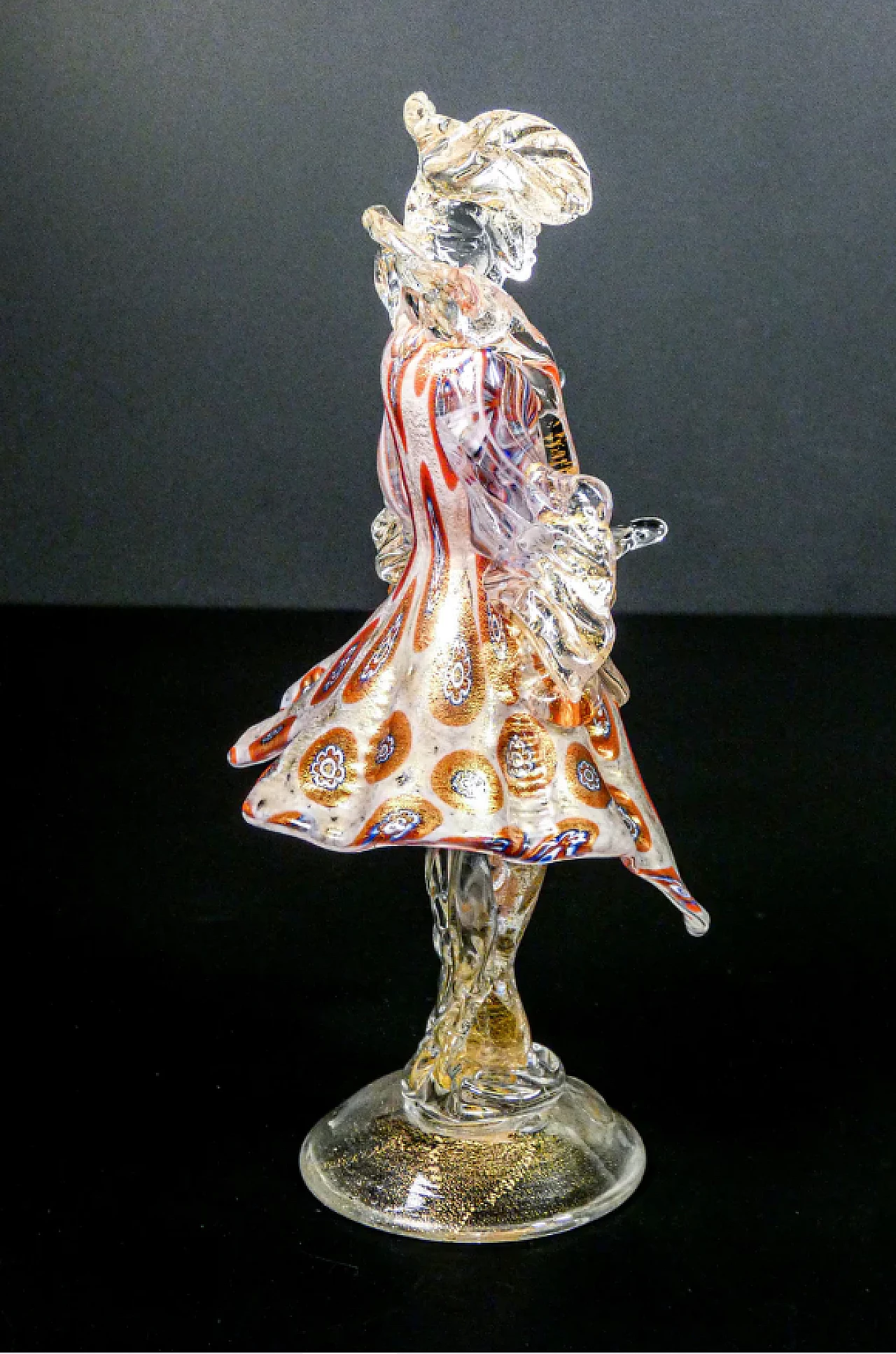 Coppia di figure goldoniane, Cavaliere e Dama in vetro soffiato policromo di Murano, primo '900 7