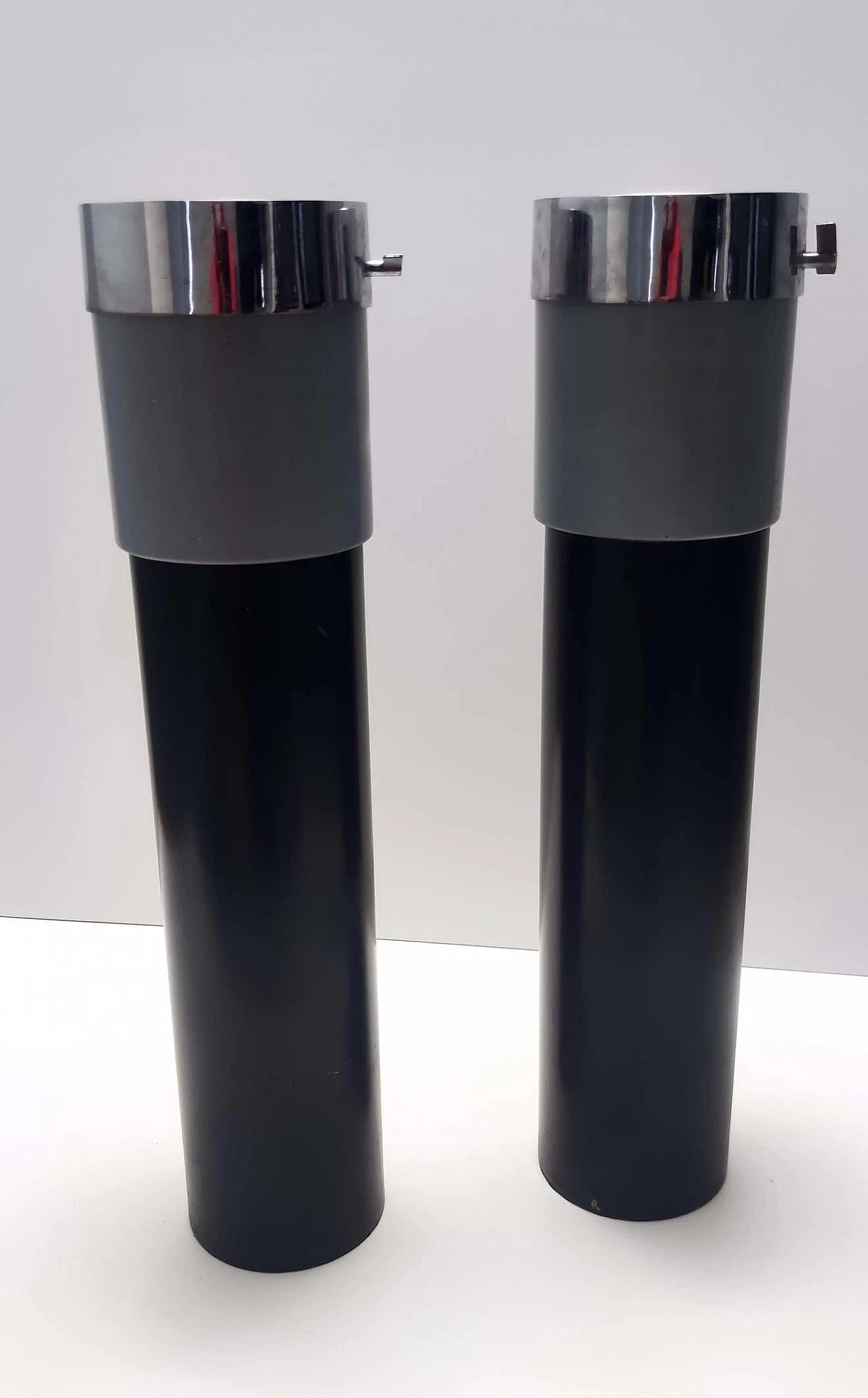 Chromed and painted metal ashtray by Stilnovo, 1970s 4