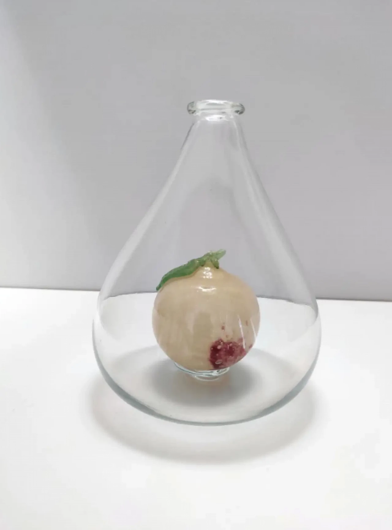 Vaso in vetro di Murano con frutta in vetro pulegoso attribuibile a Napoleone Martinuzzi, anni '40 3