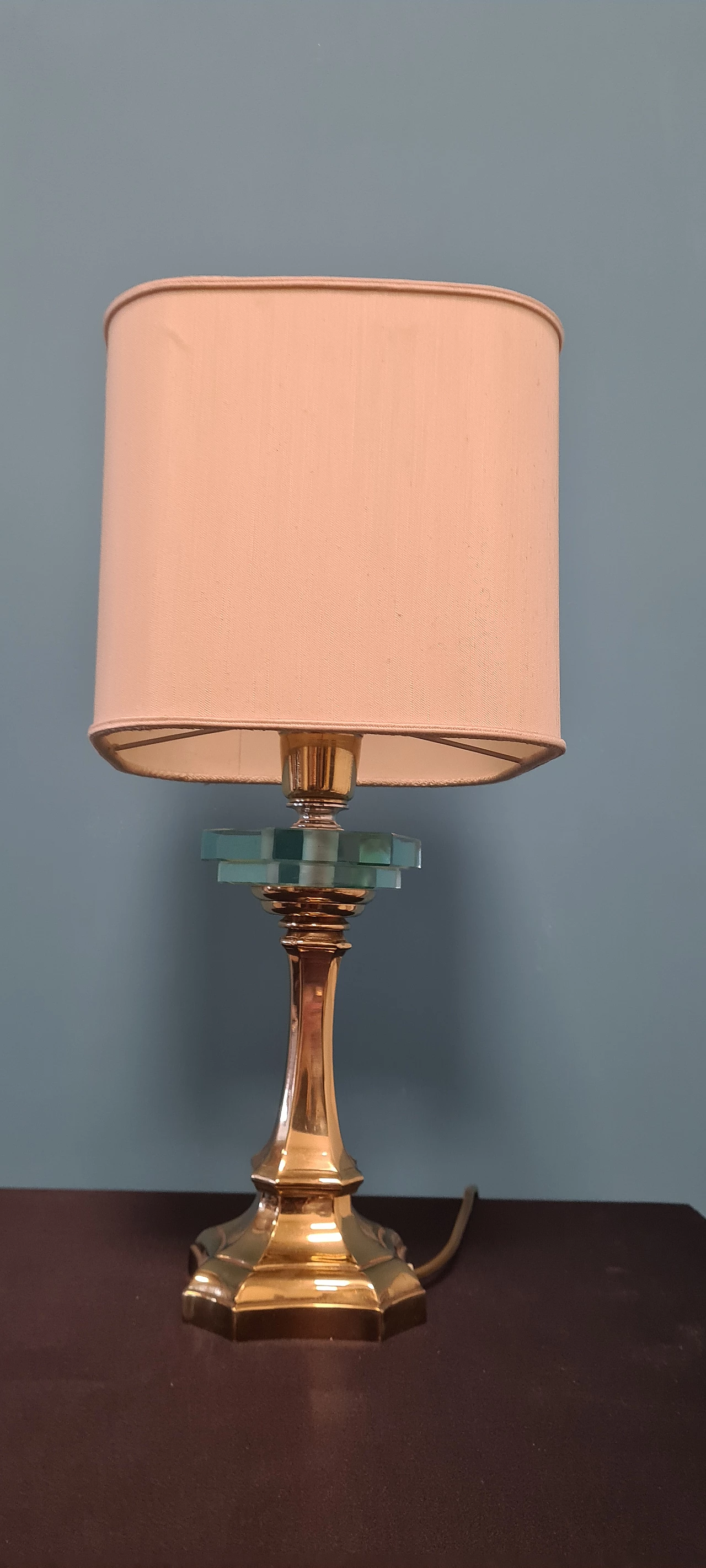 Pair of brass abat-jours with hexagonal glass detail by Lamp Art, 1970s 2