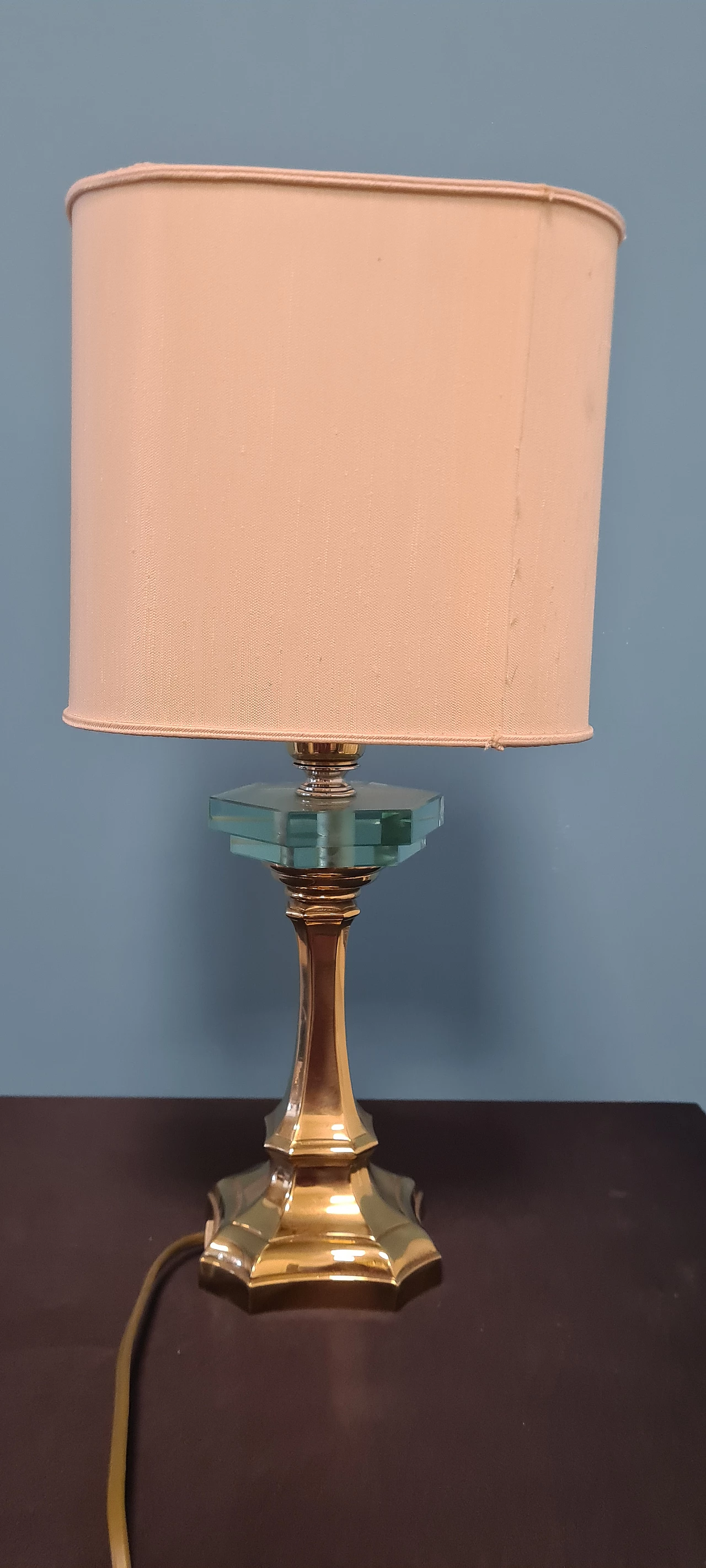 Pair of brass abat-jours with hexagonal glass detail by Lamp Art, 1970s 6