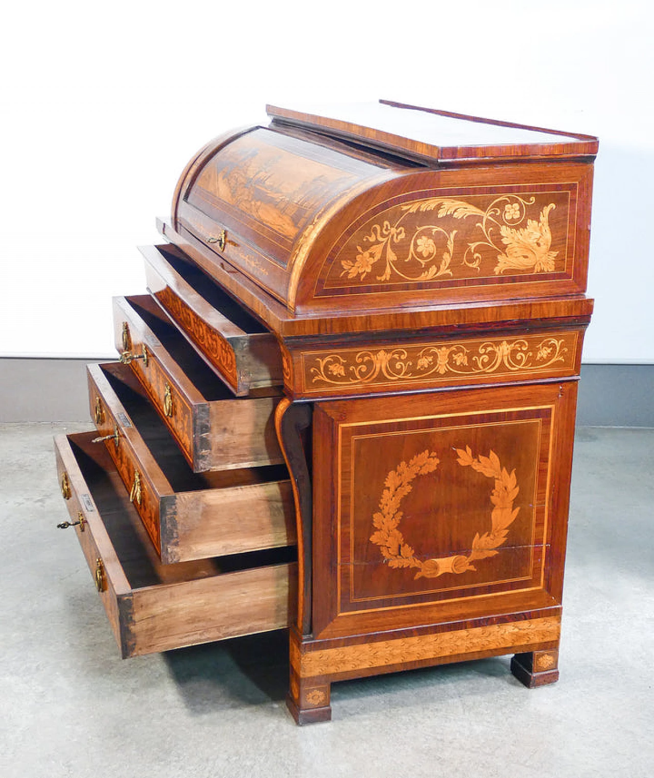 Empire veneered and inlaid walnut secrétaire, late 18th century 10