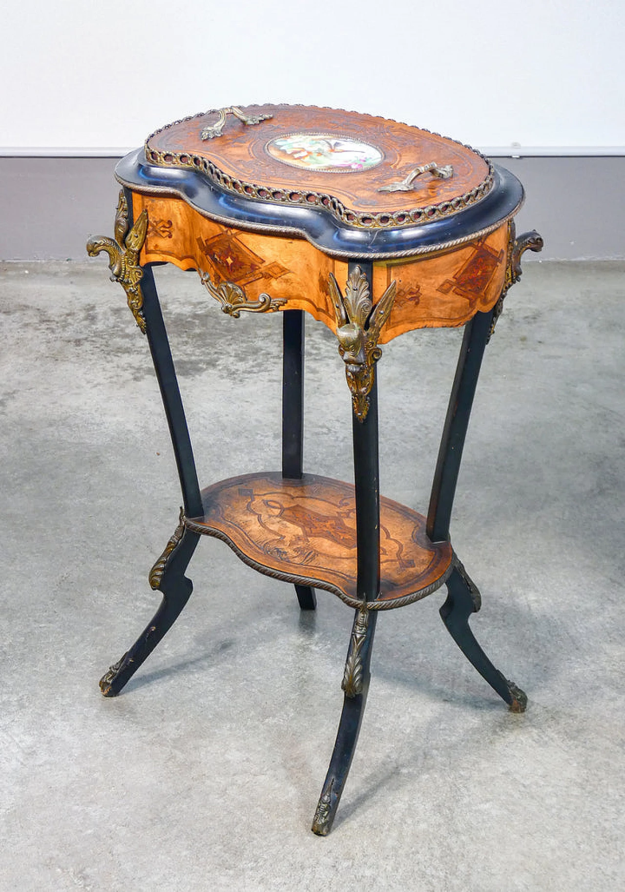 Napoleon III inlaid wood planter, second half of the 19th century 1