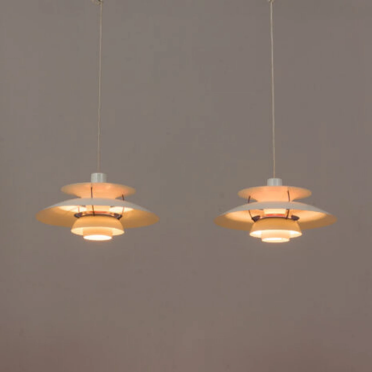 Pair of PH5 lamps by Poul Henningsen for Louis Poulsen, 1960s 7