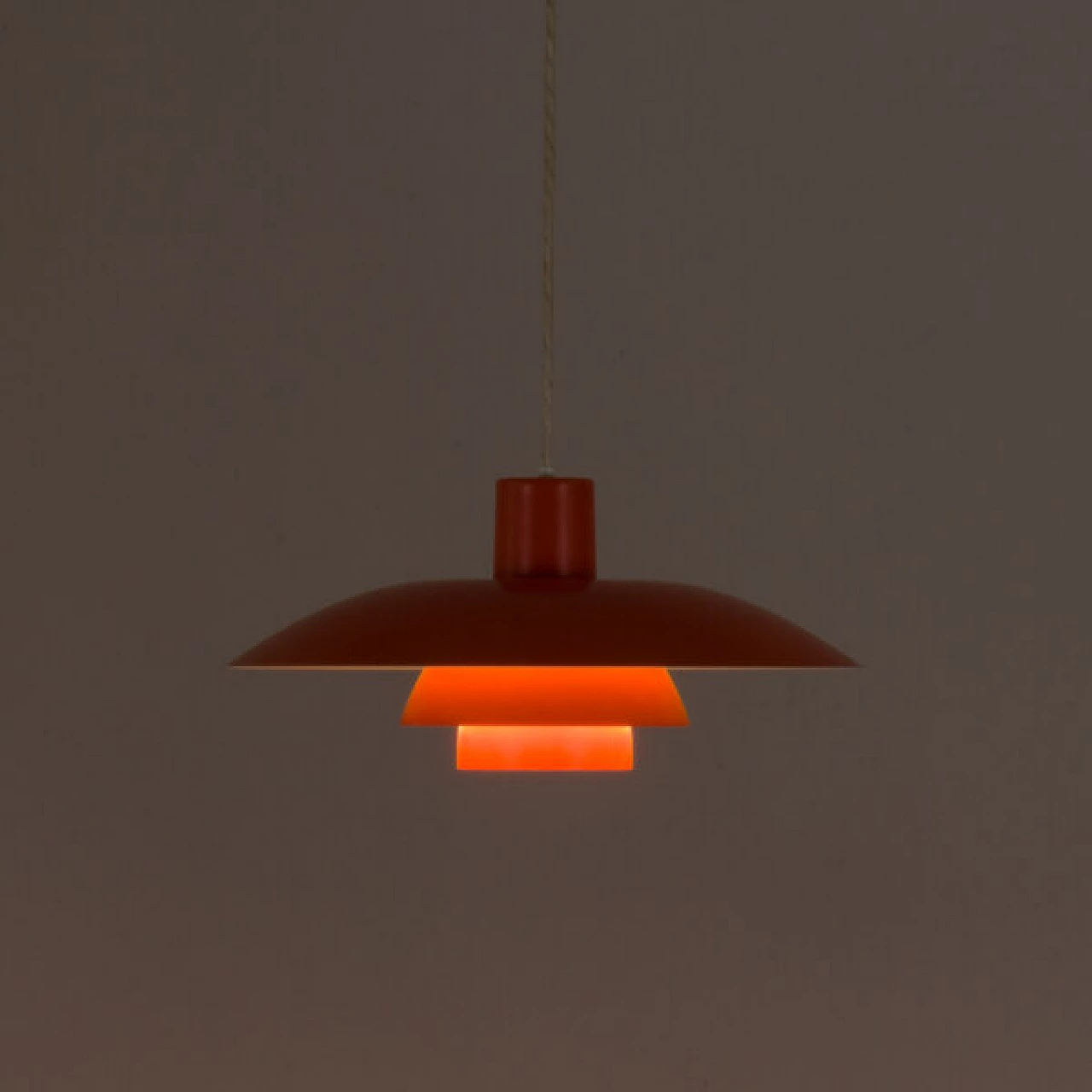 Lampada a sospensione di Poul Henningsen per Louis Poulsen, anni '70 10