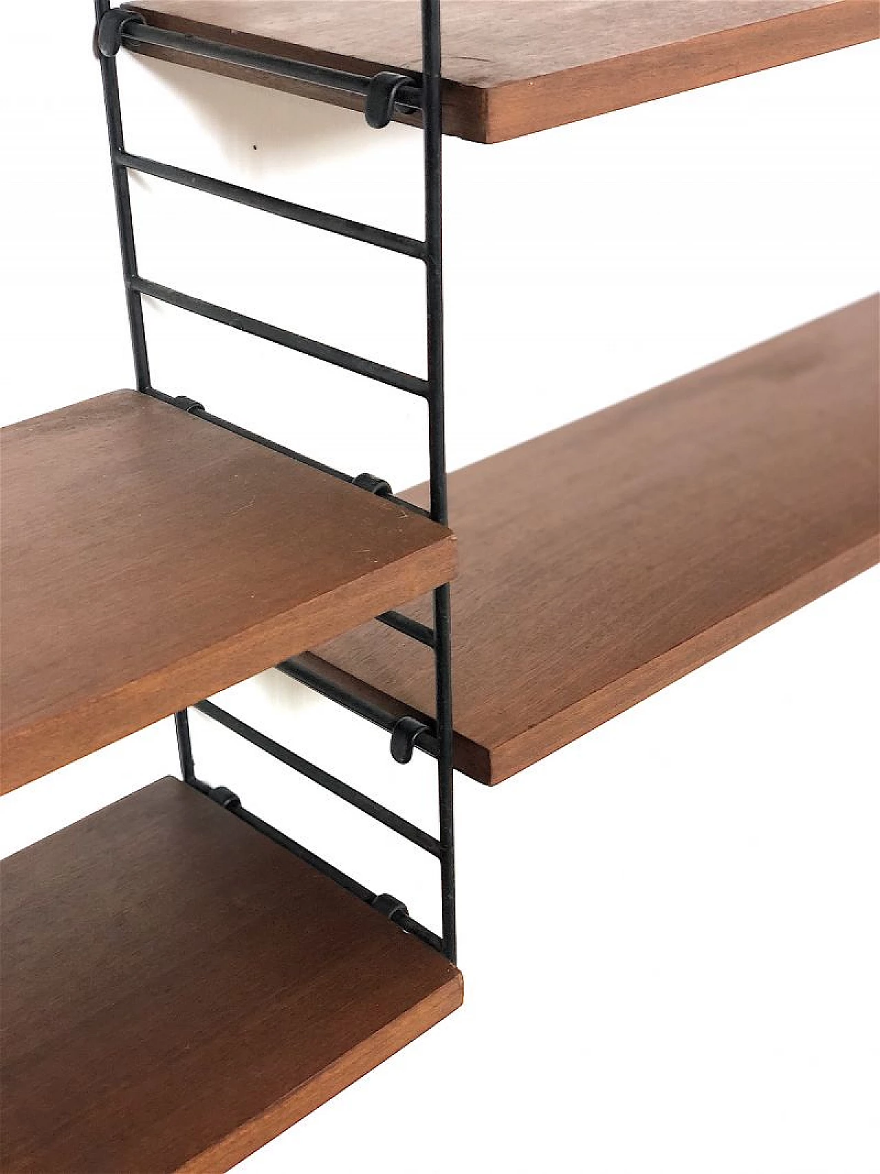 Libreria modulare sospesa in legno e metallo, anni '60 5