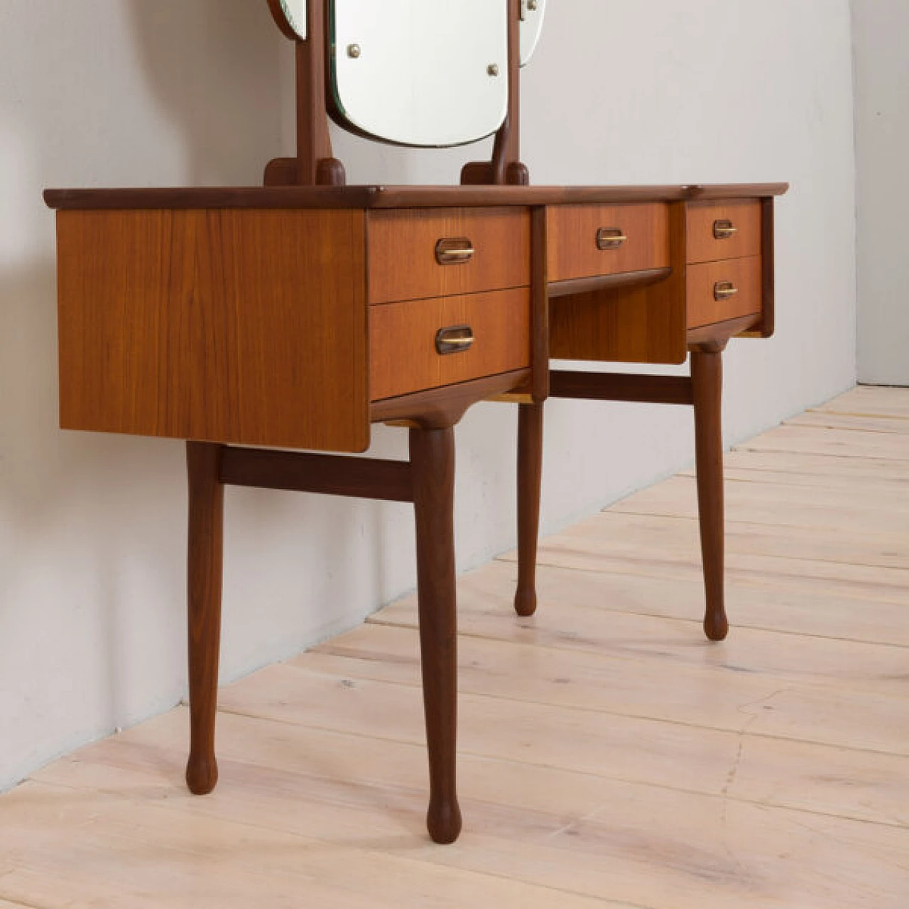 Teak dressing table with adjustable mirrors and 5 drawers, 1960s 10