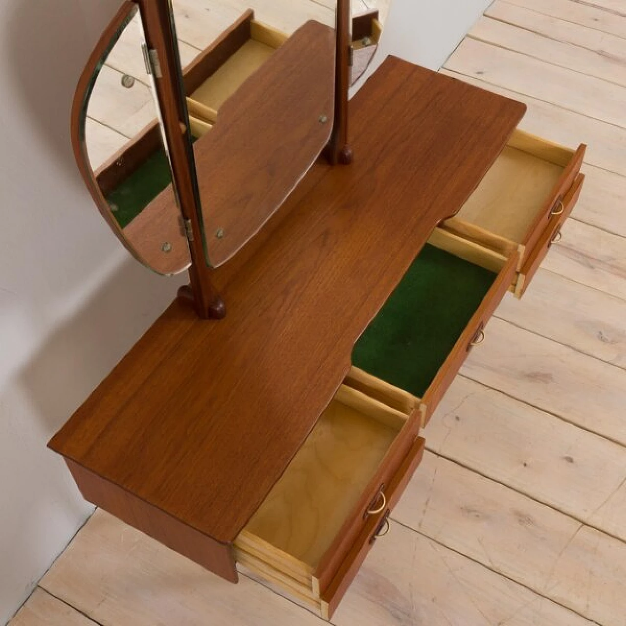 Teak dressing table with adjustable mirrors and 5 drawers, 1960s 20