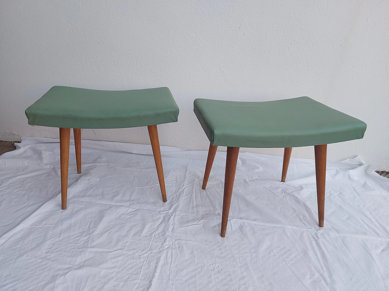 Pair of beech and cherry stools with leatherette seat, 1950s 1