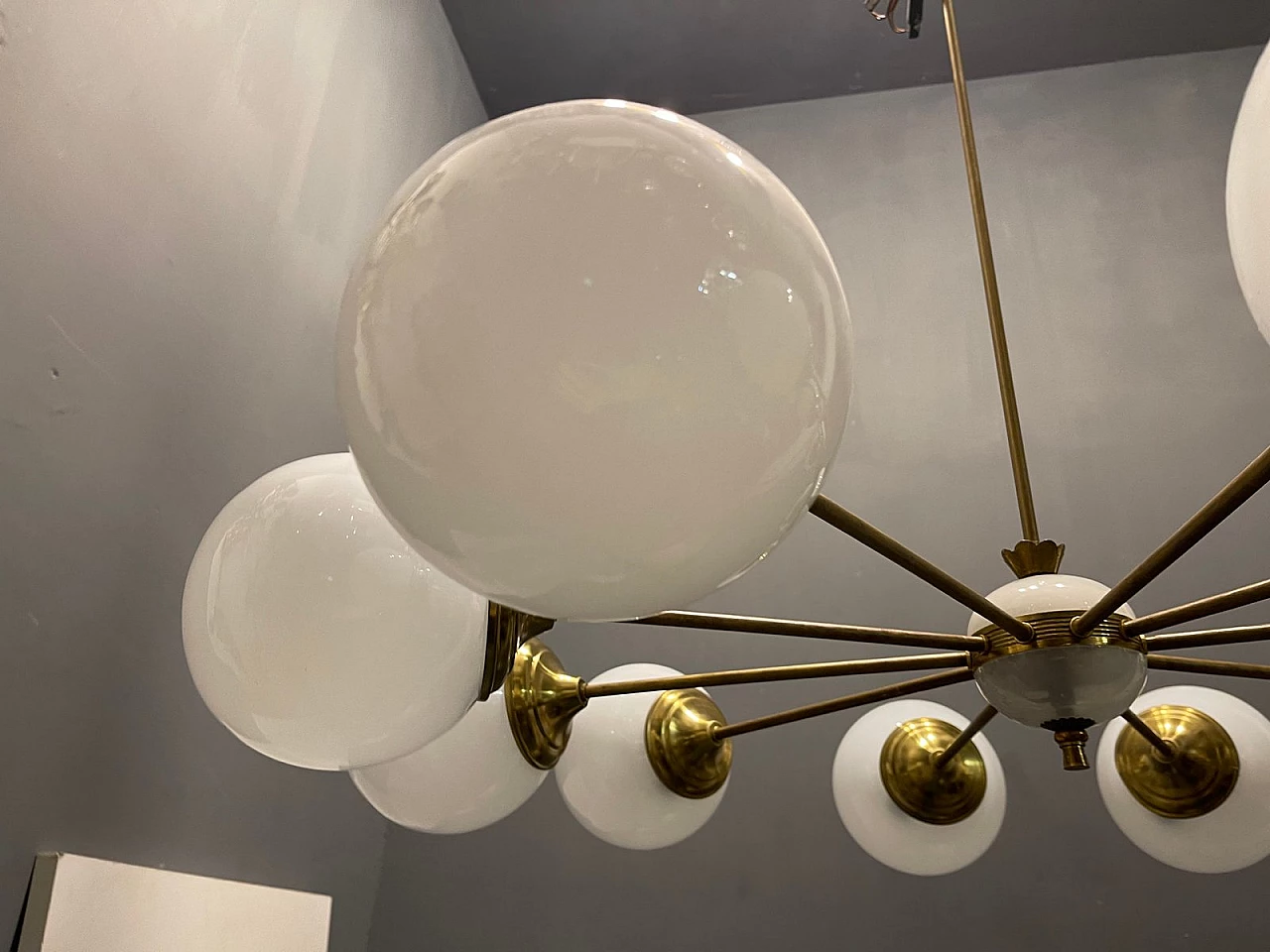 Lampadario a dieci luci stile Sputnik in vetro e ottone, anni '60 4