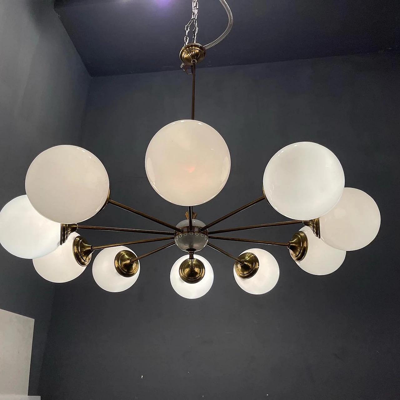 Lampadario a dieci luci stile Sputnik in vetro e ottone, anni '60 7