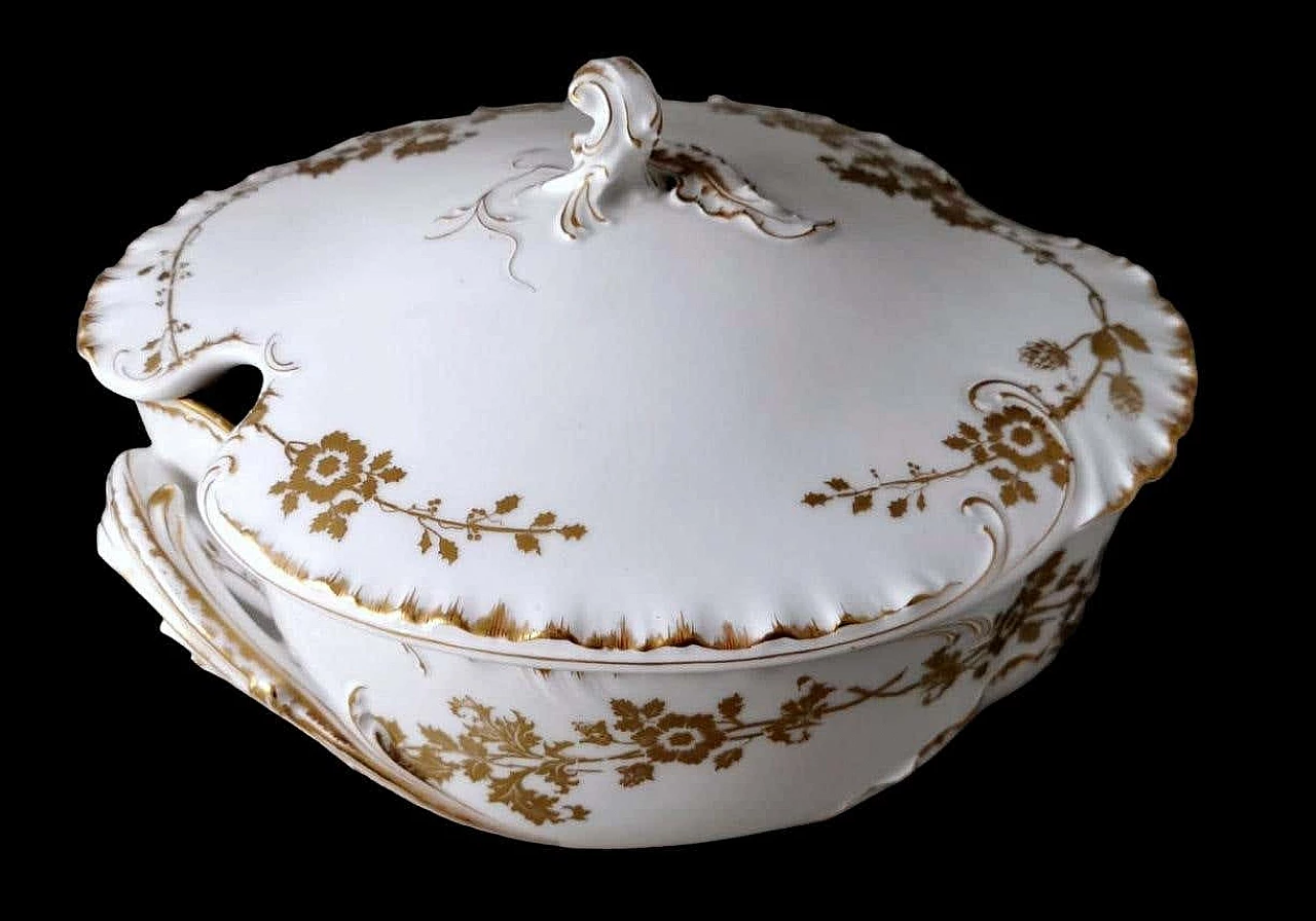 White porcelain tureen with gilt decoration by Haviland & Co Limoges, early 20th century 3