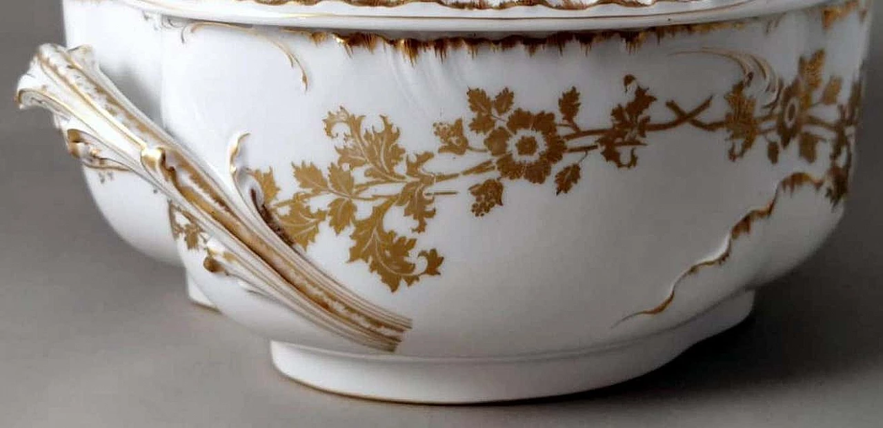 White porcelain tureen with gilt decoration by Haviland & Co Limoges, early 20th century 6