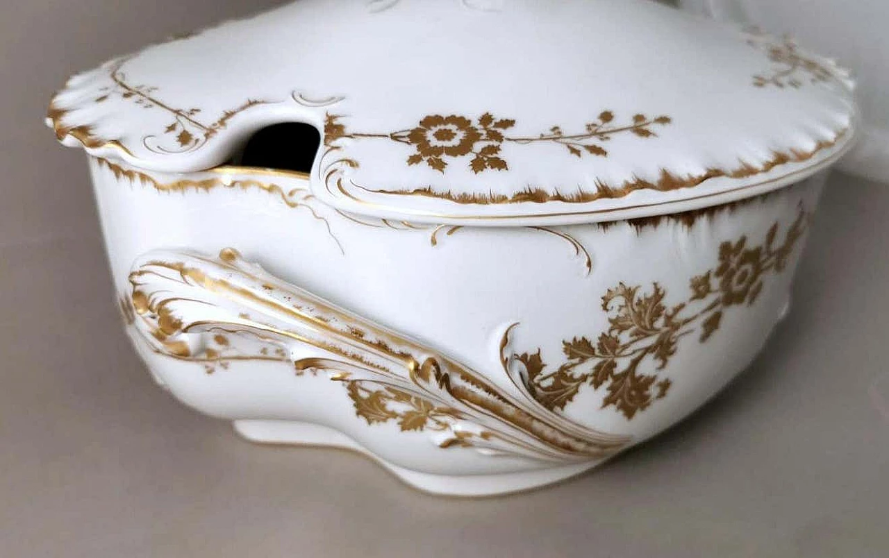 White porcelain tureen with gilt decoration by Haviland & Co Limoges, early 20th century 7