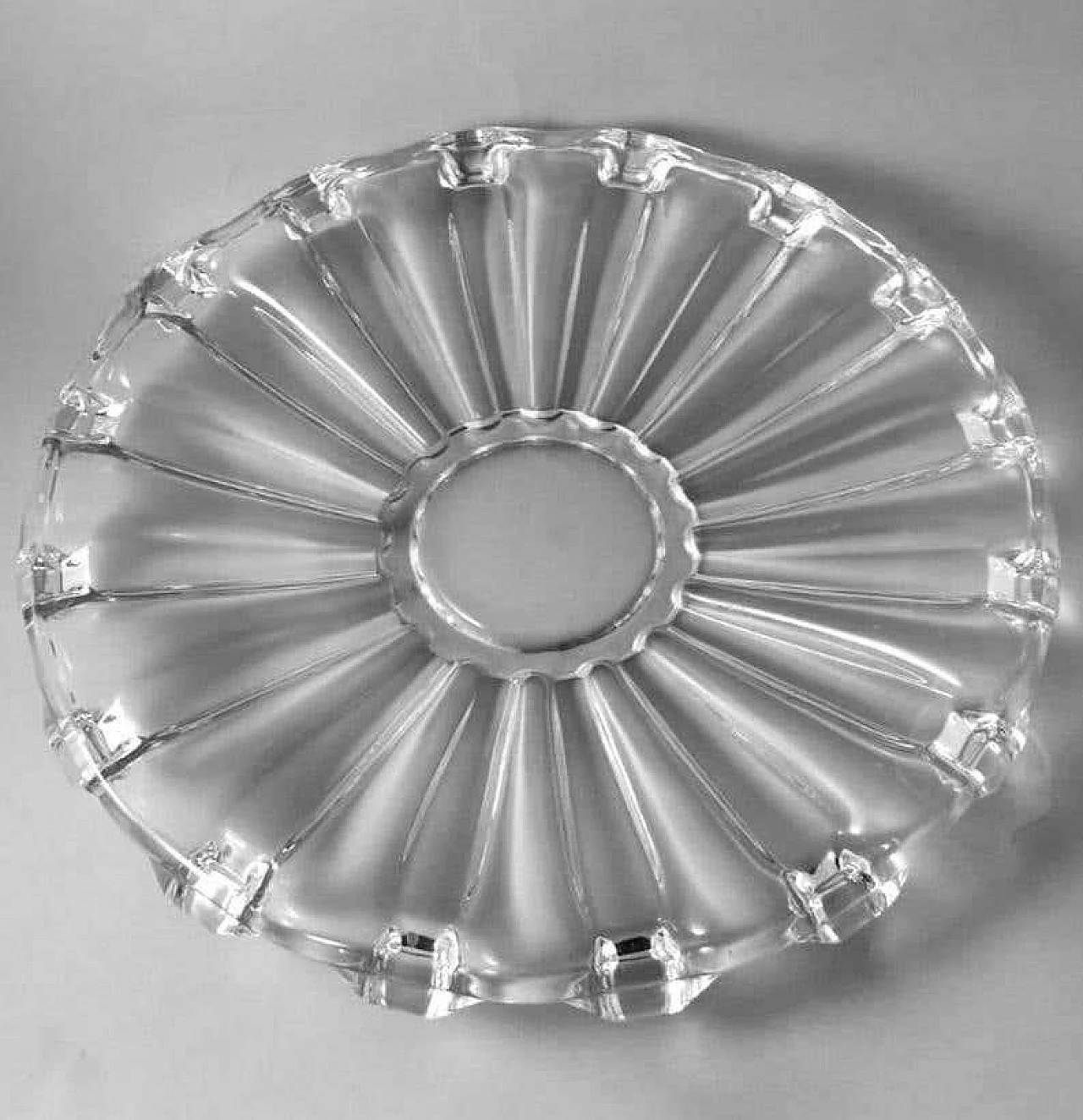 Centrotavola rotondo in cristallo di Daum, anni '50 6