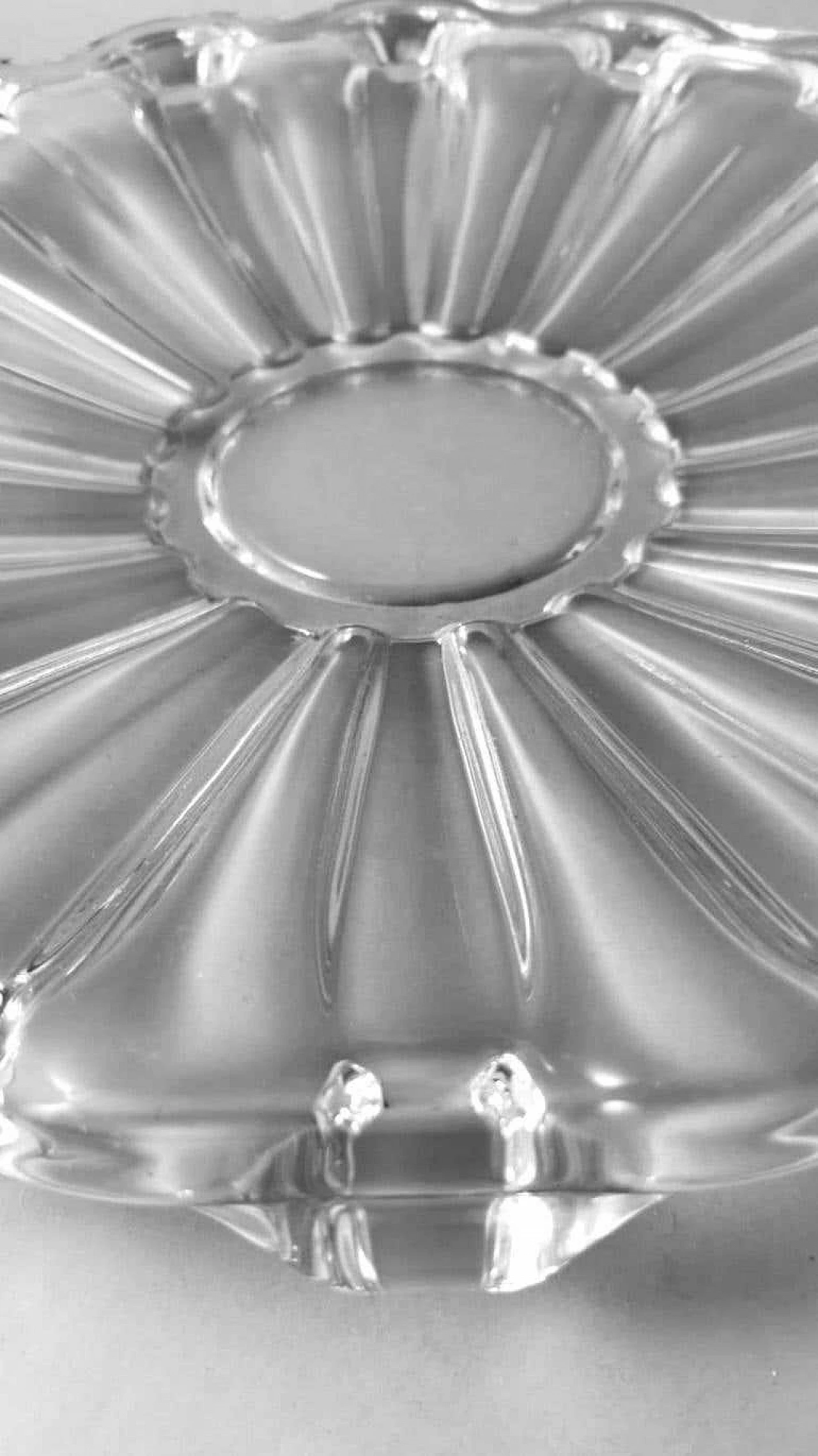 Centrotavola rotondo in cristallo di Daum, anni '50 11