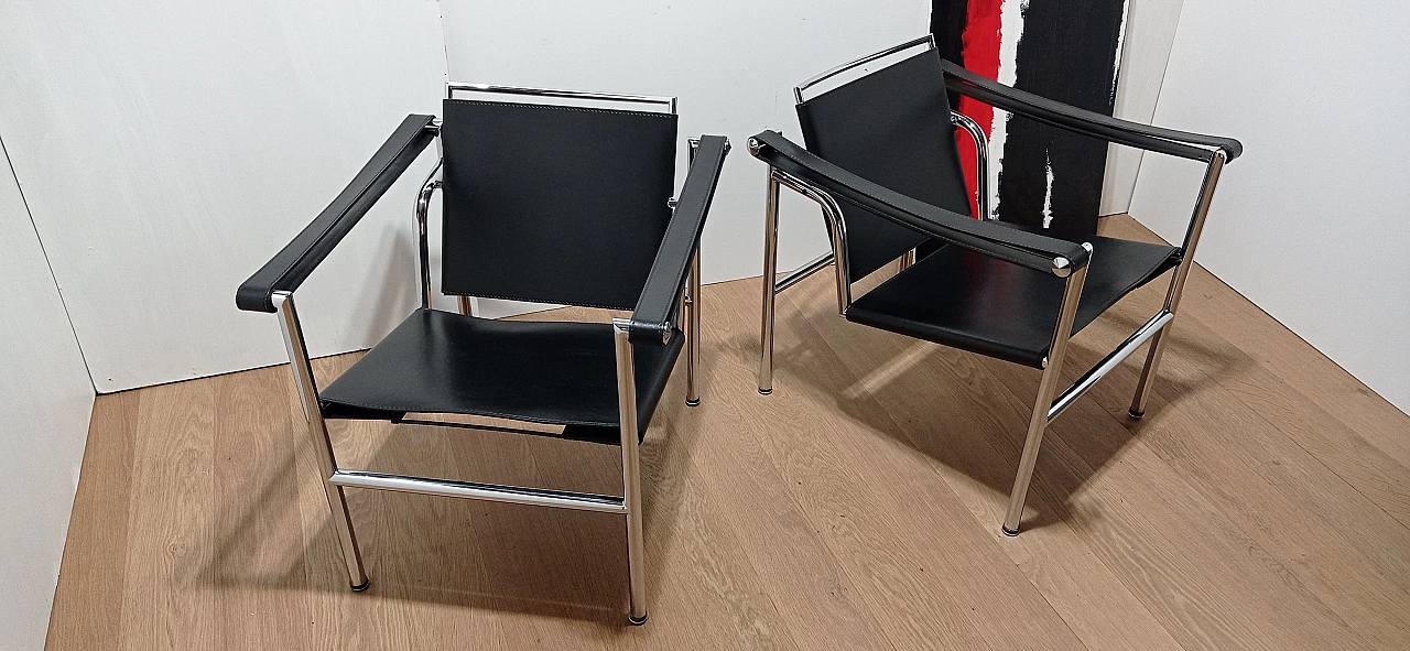 Pair of LC1 armchairs by Le Corbusier, Jeanneret and Perriand for MDF Italia, 1980s 32