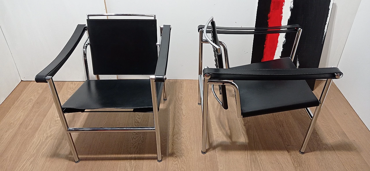 Pair of LC1 armchairs by Le Corbusier, Jeanneret and Perriand for MDF Italia, 1980s 122