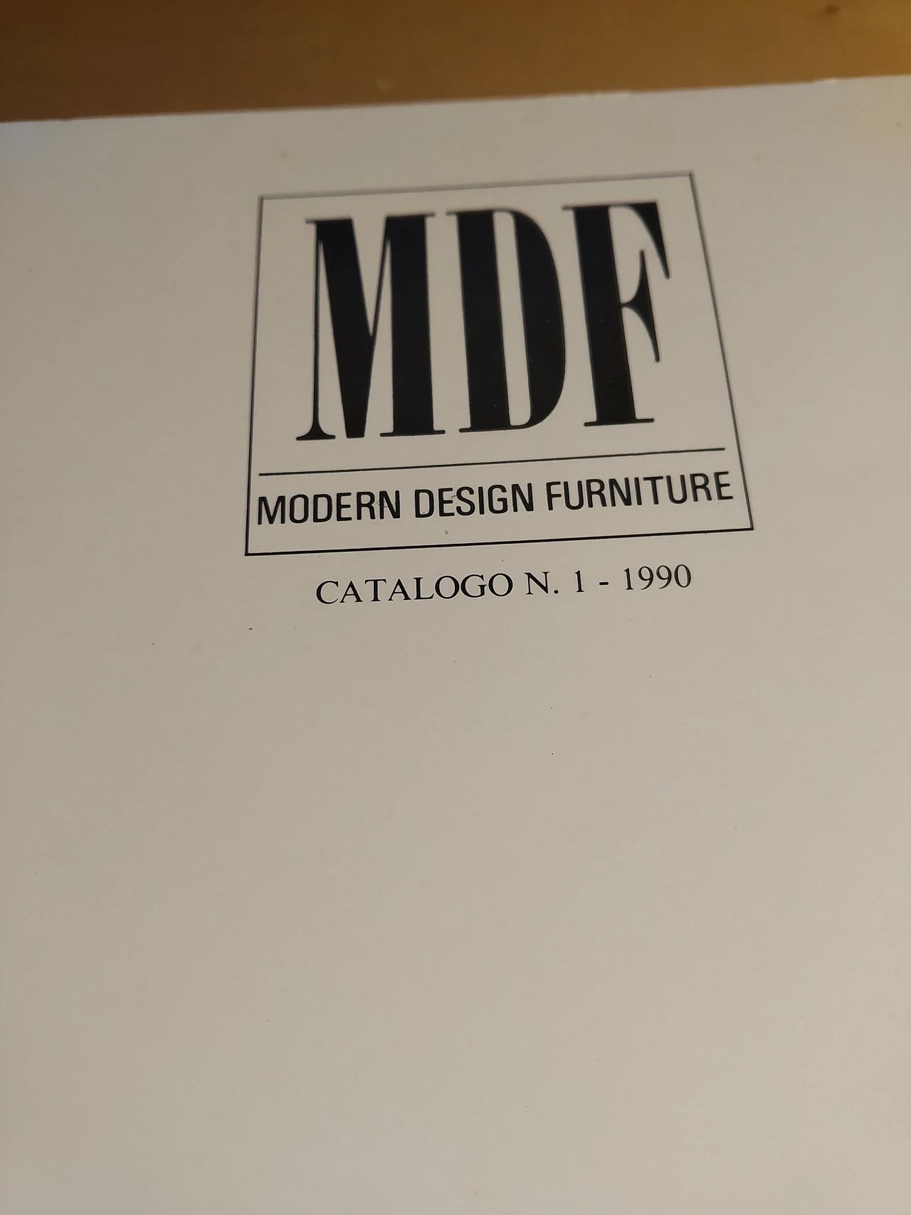 Coppia di poltrone LC1 di Le Corbusier, Jeanneret e Perriand per MDF Italia, anni '80 132