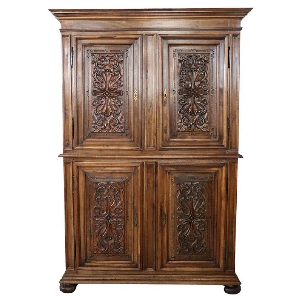Solid walnut sideboard with carvings, second half of the 19th century 1