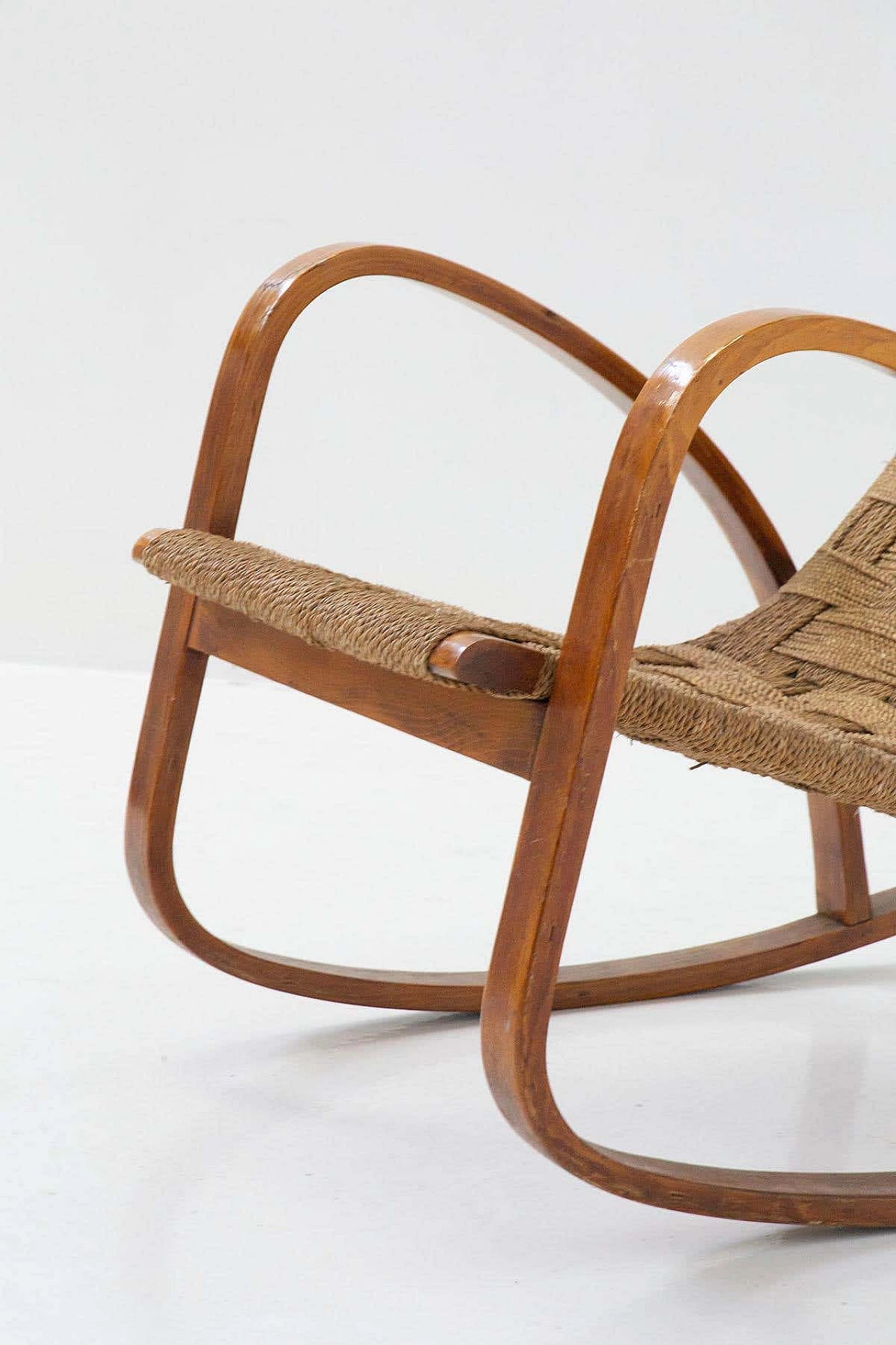 Rocking armchair in curved wood and rope, 1920s 5