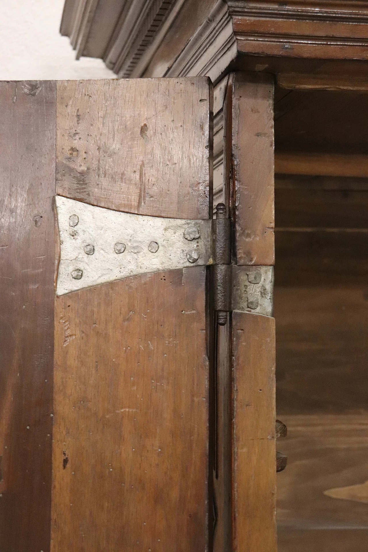 Louis XIV solid walnut wardrobe, late 17th century 11