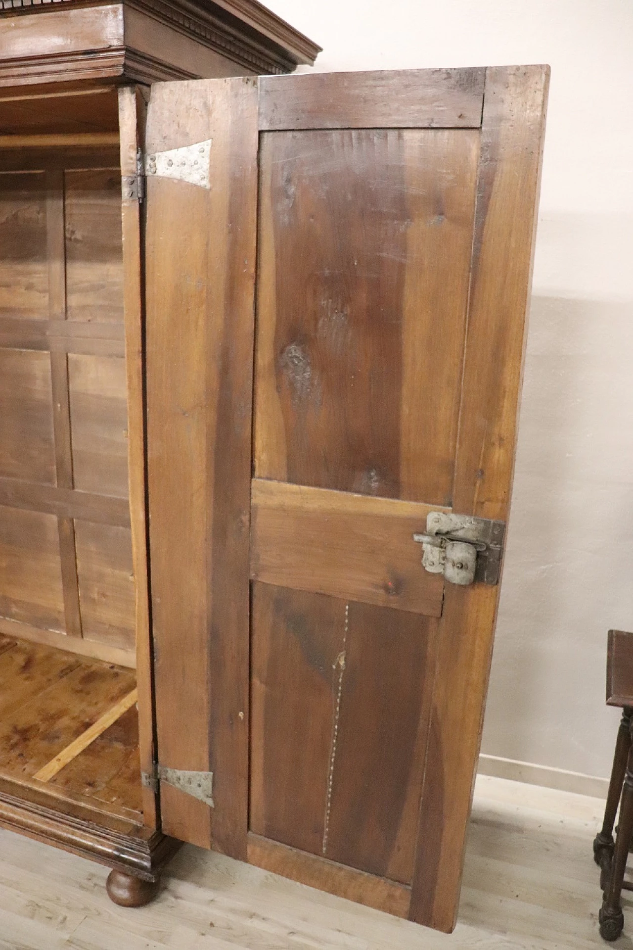 Louis XIV solid walnut wardrobe, late 17th century 15