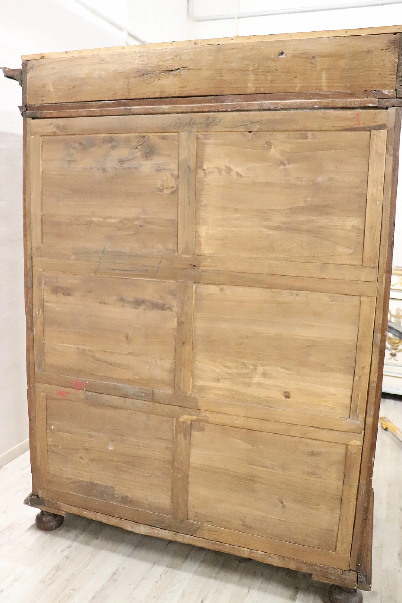 Louis XIV solid walnut wardrobe, late 17th century 24