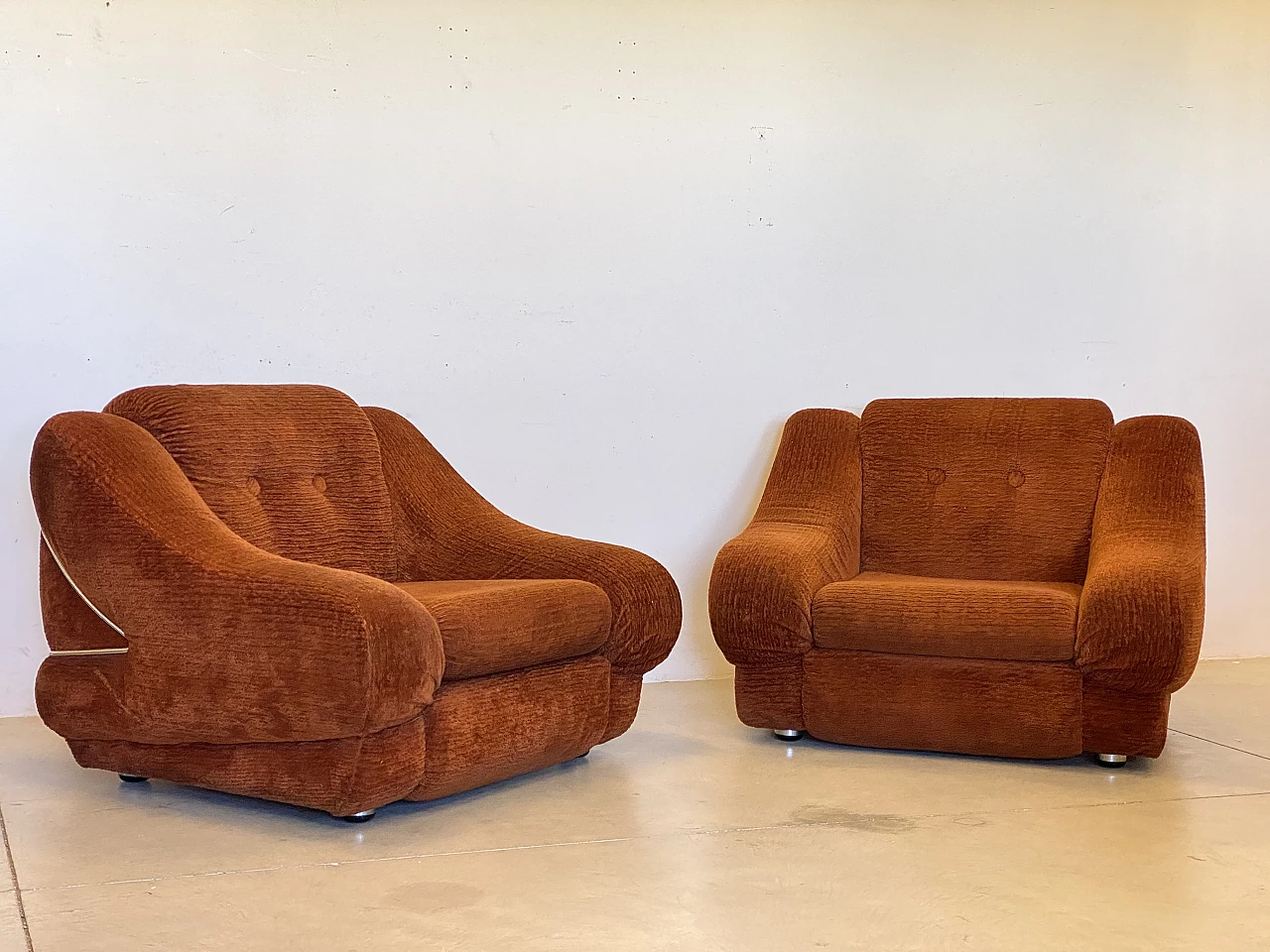 Pair of brick-coloured fabric armchairs with aluminium frames, 1970s 1