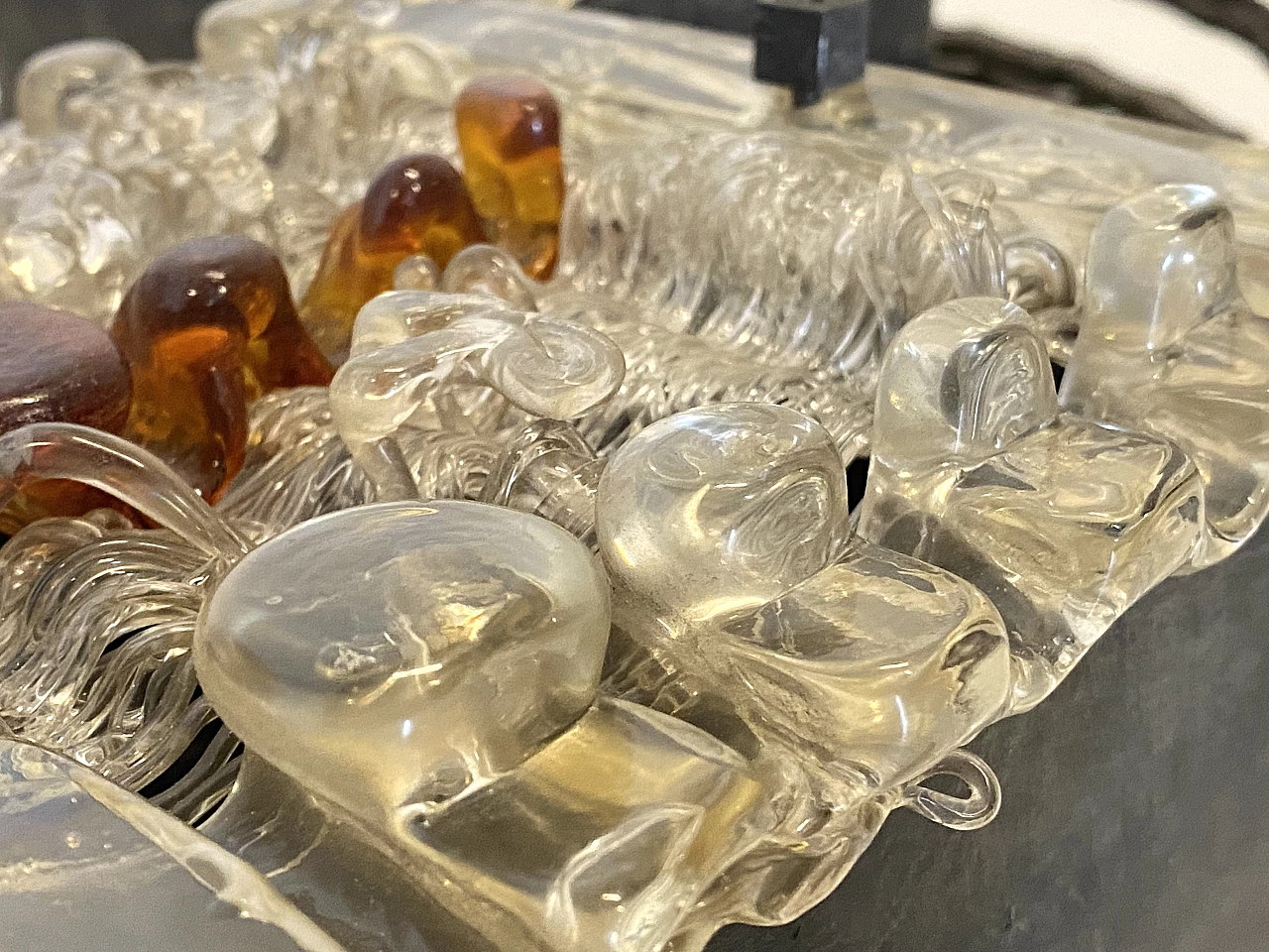 Brutalist wrought iron and glass wall lamp, 1960s 5