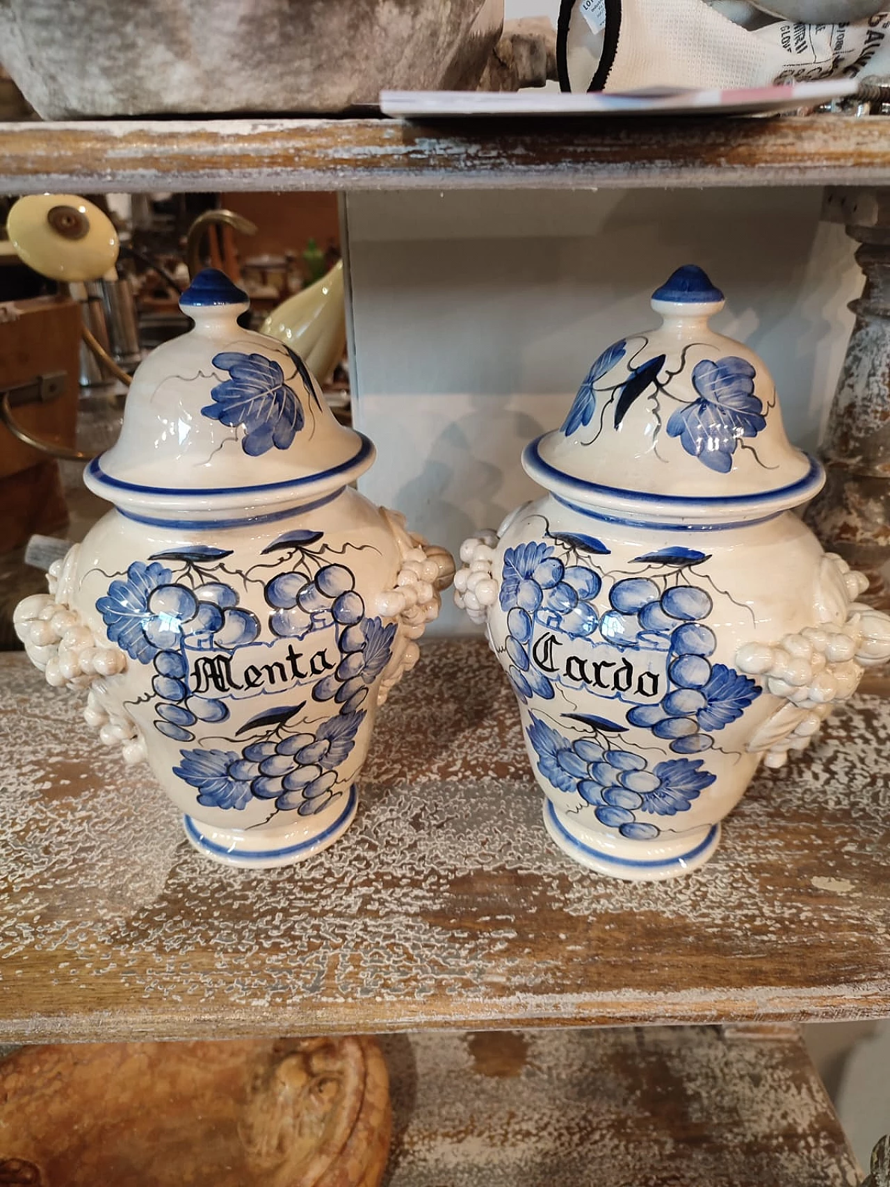 Vecchia Bassano ceramic apothecary vase 2